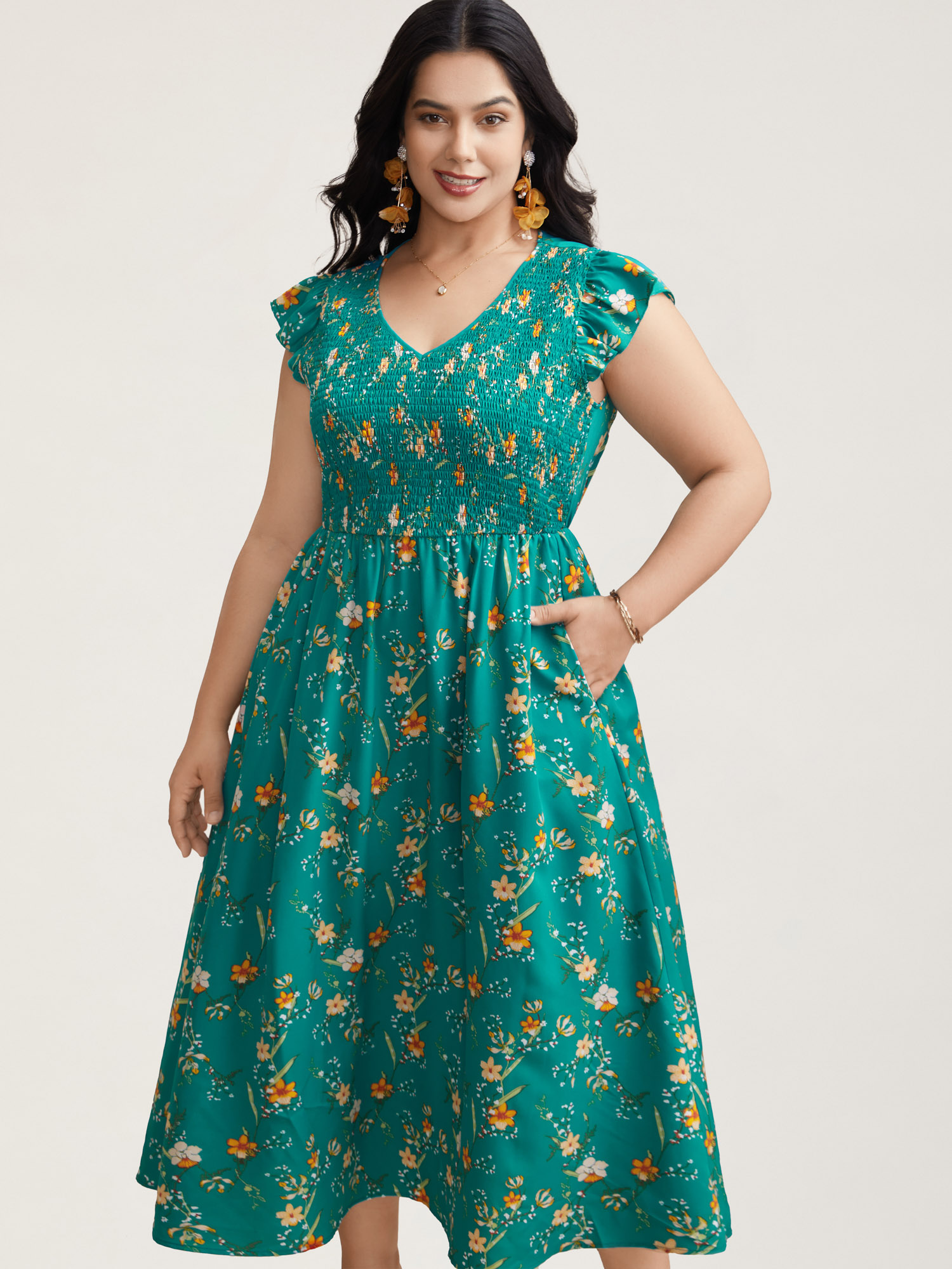 Plus Size Shirred Printed Flutter Sleeve Pockets Maxi Dress Teal Women Elegant Shirred V-neck Cap Sleeve Curvy BloomChic 14-16/1X 