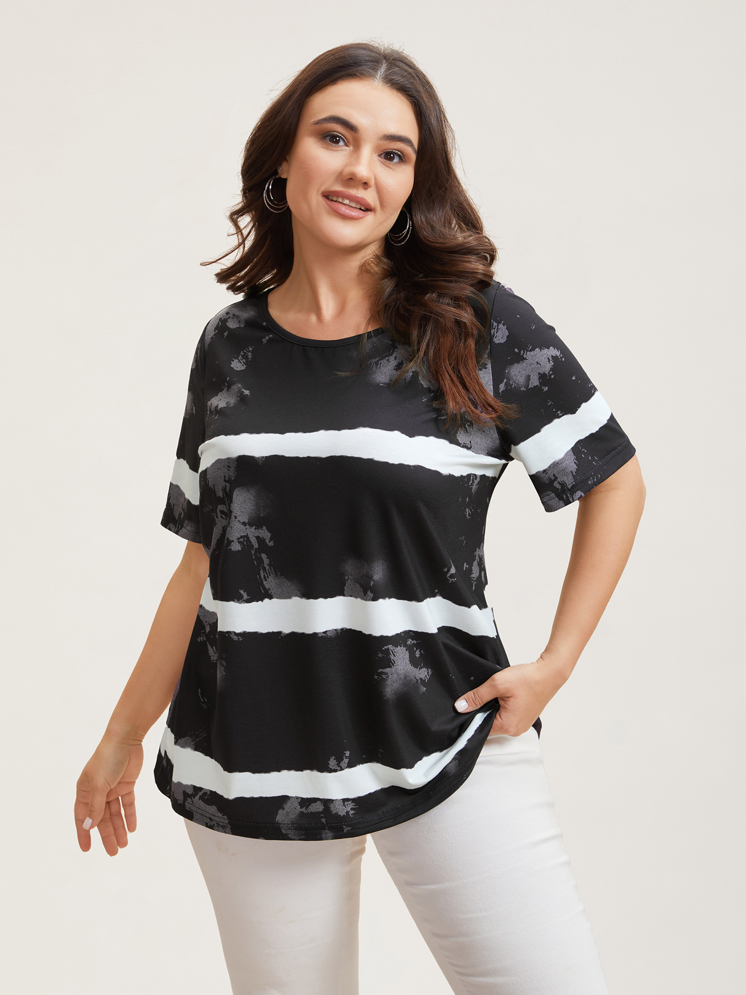 

Plus Size Tie-Dye Gradient Stripes Round Neck T-Shirt Multicolor Women Casual Non Round Neck Everyday T-shirts BloomChic