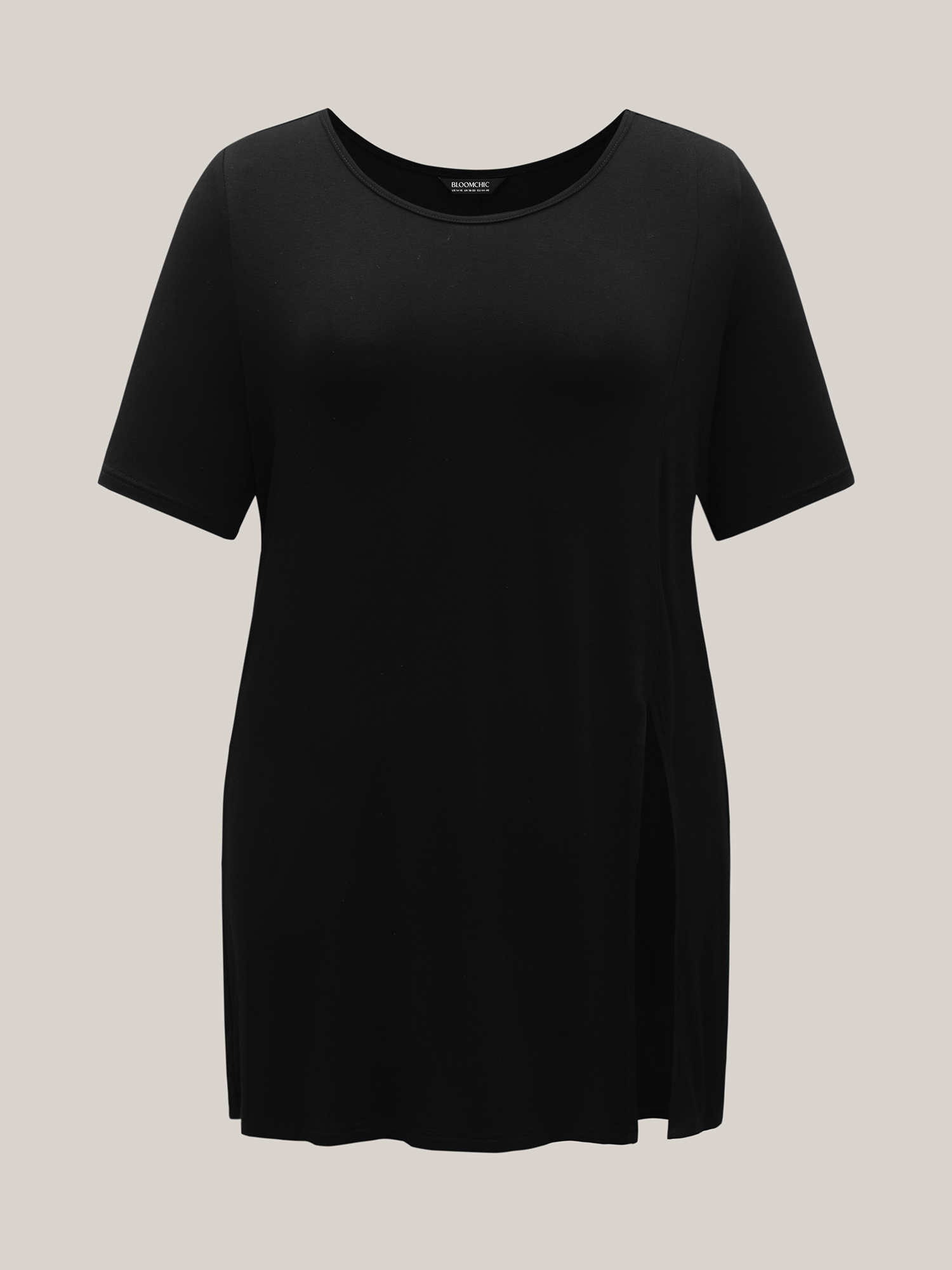 Plus Size Side-Split Plain Round Neck T-Shirt Black Women Casual Slit Non Loose Everyday T-shirts BloomChic 26/4X 