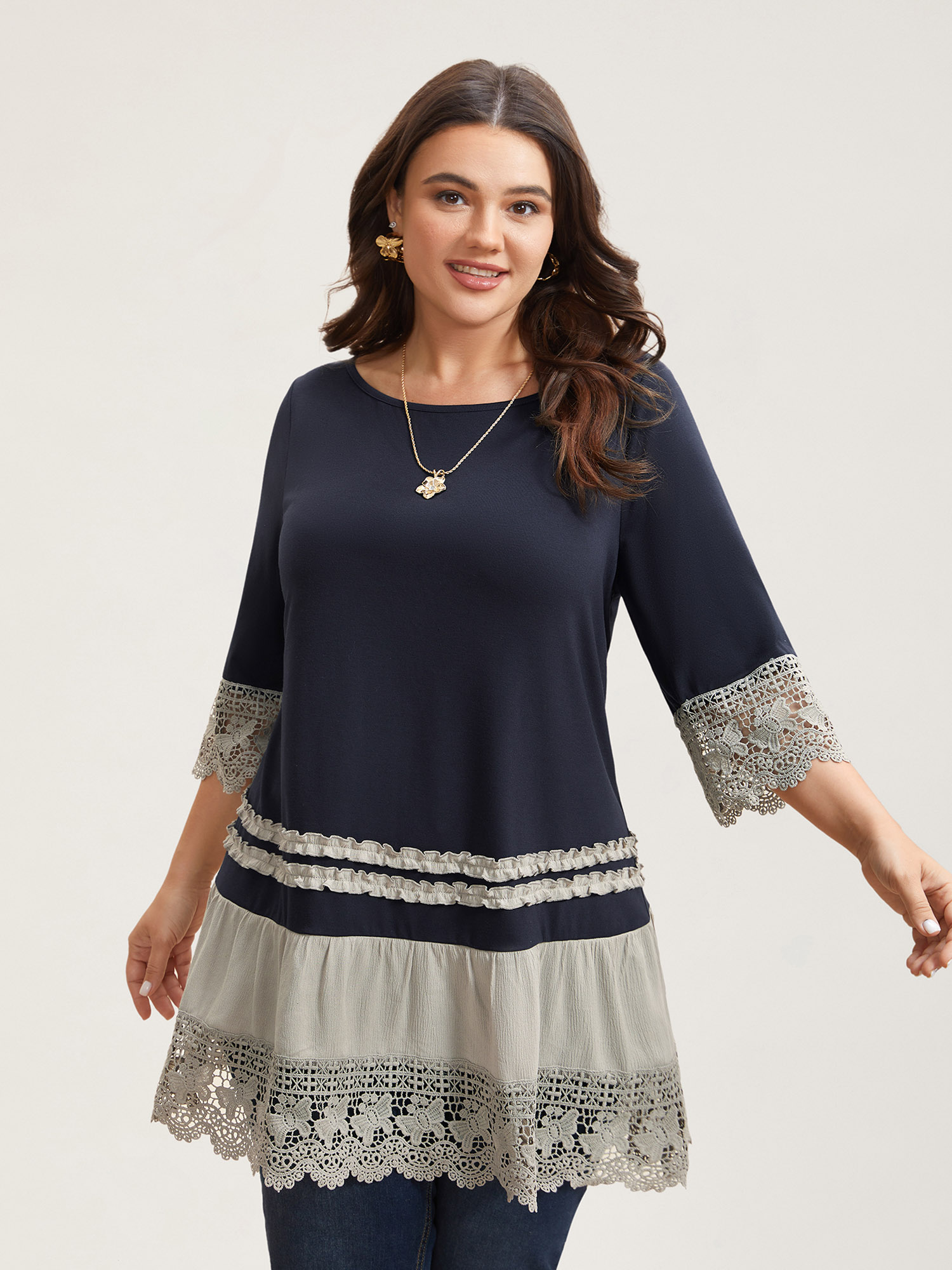 

Plus Size Lace Panel Color Contrast Tunic T-Shirt Navy Women Elegant Woven ribbon&lace trim Boat Neck Loose Everyday T-shirts BloomChic