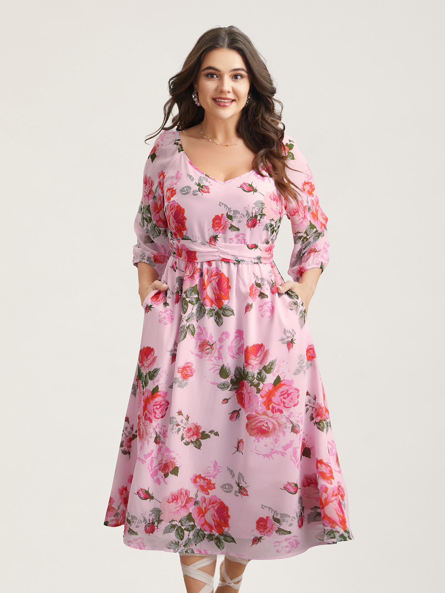 Plus Size Rosy Print Pockets Pleated Midi Dress MistyRose Women Elegant Gathered V-neck Elbow-length sleeve Curvy BloomChic 12/L 