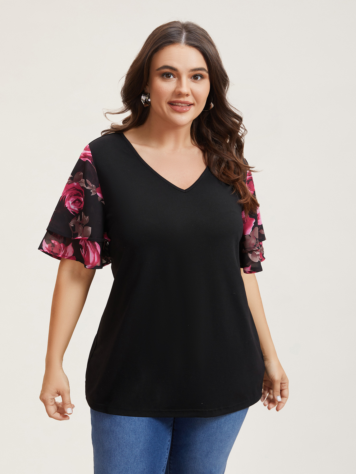 

Plus Size Stretchy Floral Lotus Sleeve V-Neck T-Shirt Black Women Casual Contrast Round Neck Everyday T-shirts BloomChic