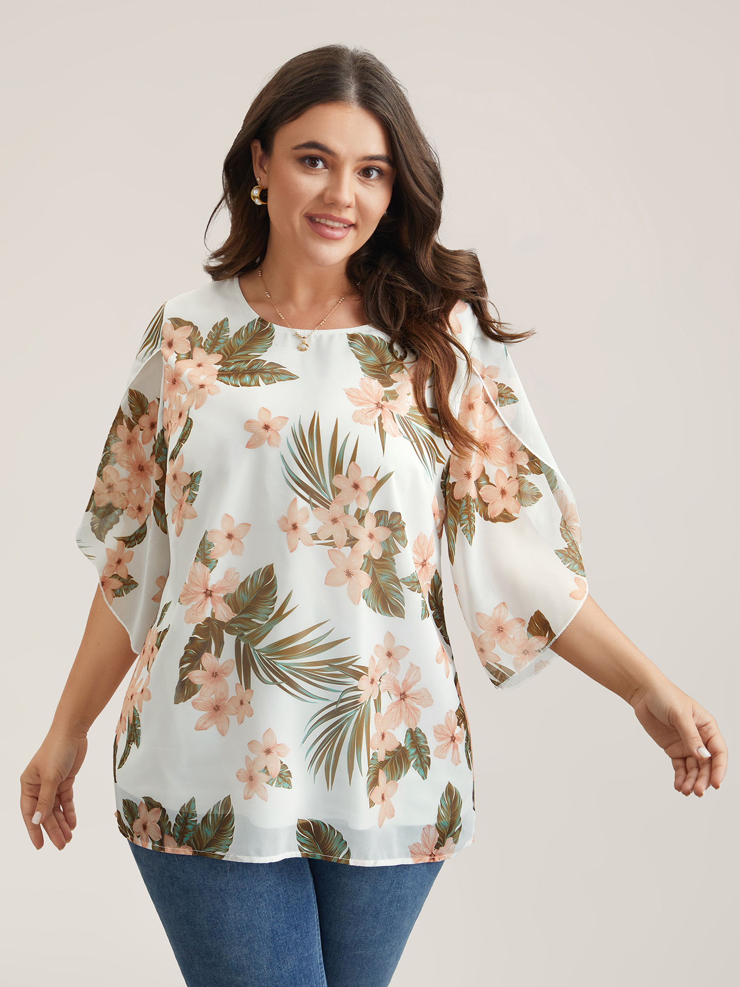 

Plus Size WhiteSmoke Petal Sleeve Floral Round Neck Shirt Women Elegant Elbow-length sleeve Round Neck Everyday Blouses BloomChic