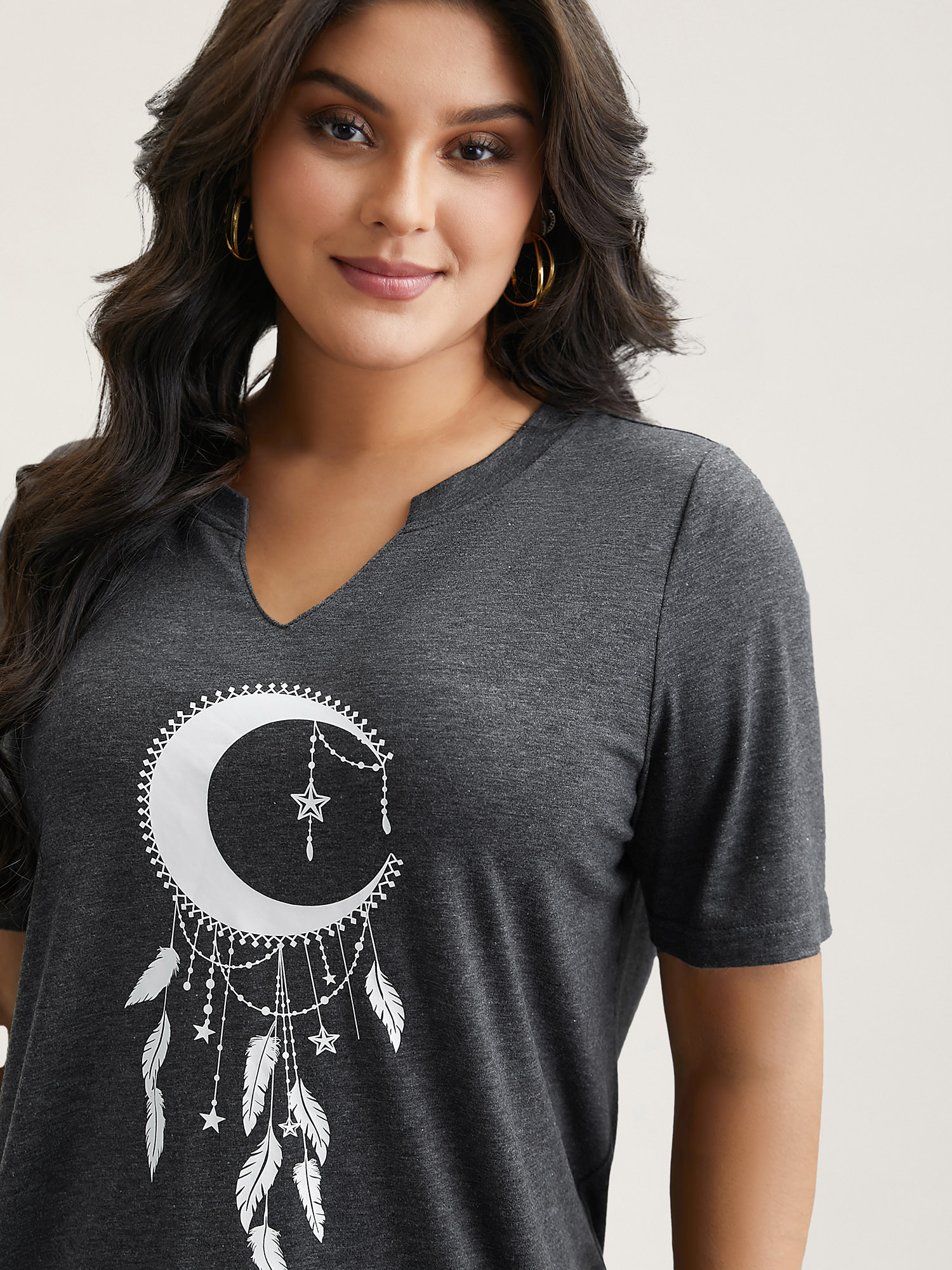 Plus Size Dream Catcher Fitted T-Shirt DimGray Women Casual Non Star and moon Notched collar Everyday T-shirts BloomChic 26/4X 