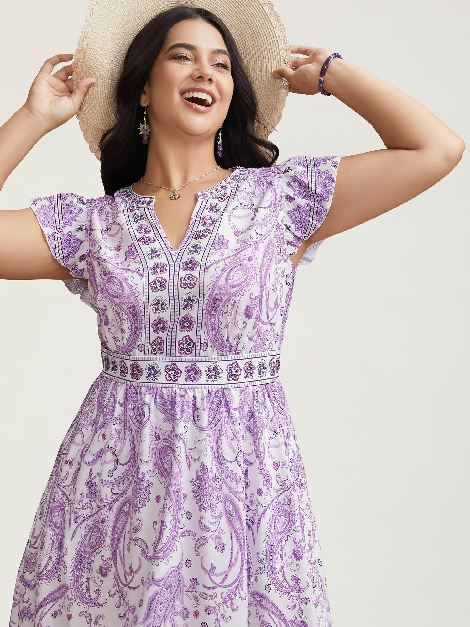 

Plus Size Paisley Print Notched Collar Ruffled Midi Dress Mauve Women Resort Ruffles Flat collar with V-notch Short sleeve Curvy BloomChic