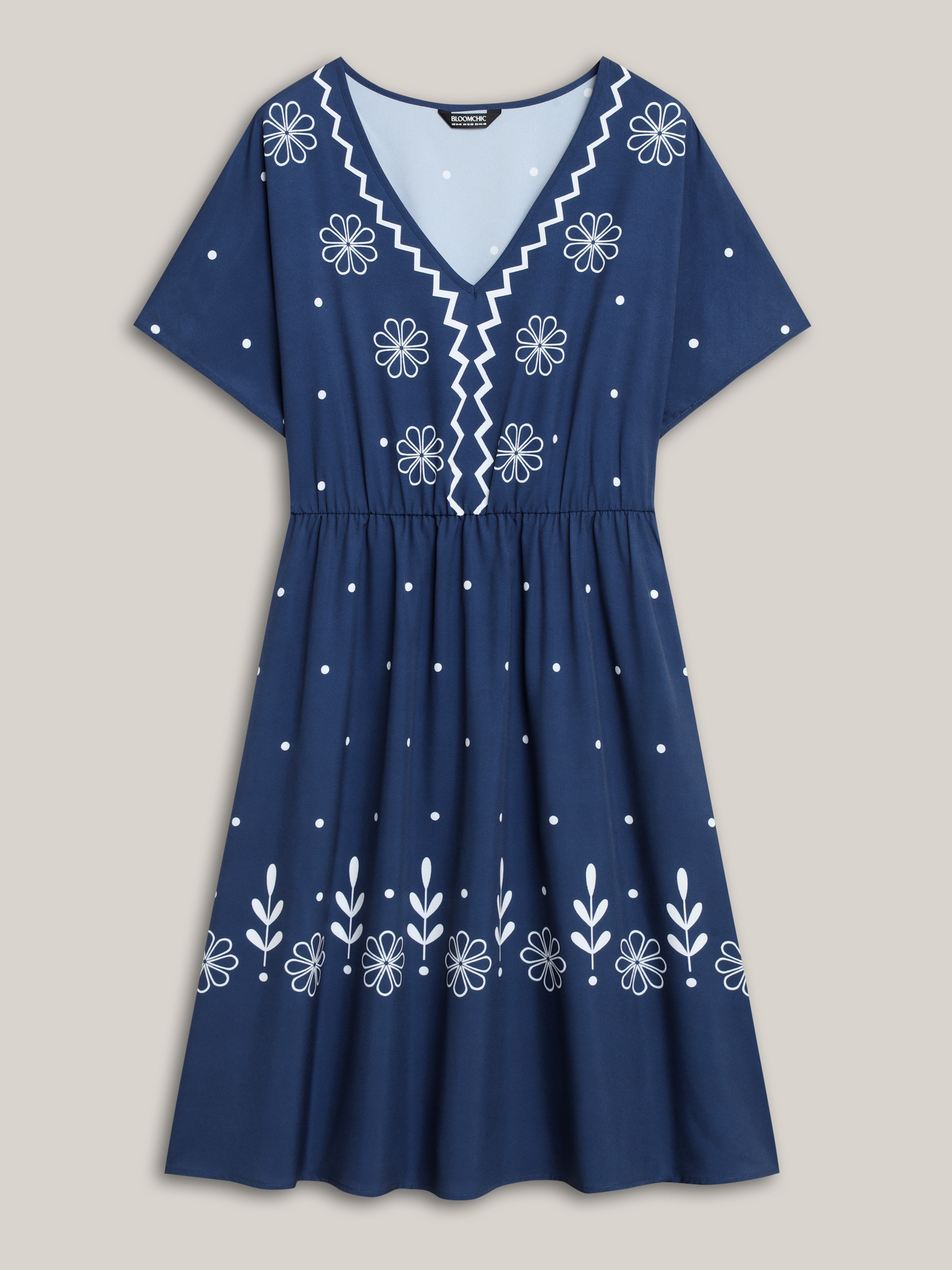 Plus Size Floral Print V-Neck Pockets Midi Dress DarkBlue Women Resort Non V-neck Short sleeve Curvy BloomChic 30/6X 
