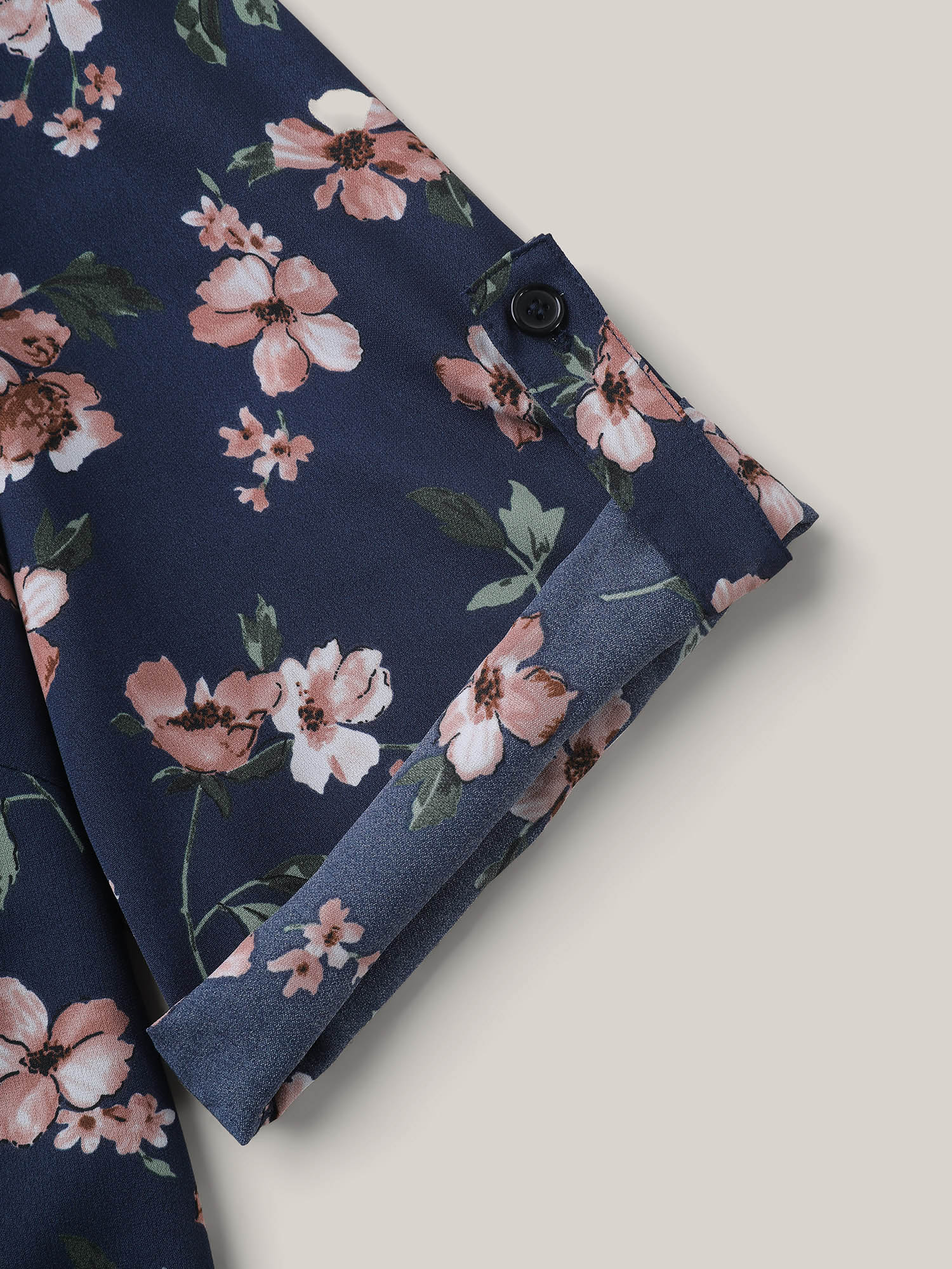 Plus Size Indigo Floral Print Tab Sleeve Pintuck Shirt Women Elegant Elbow-length sleeve Notched collar Everyday Blouses BloomChic 18-20/2X 