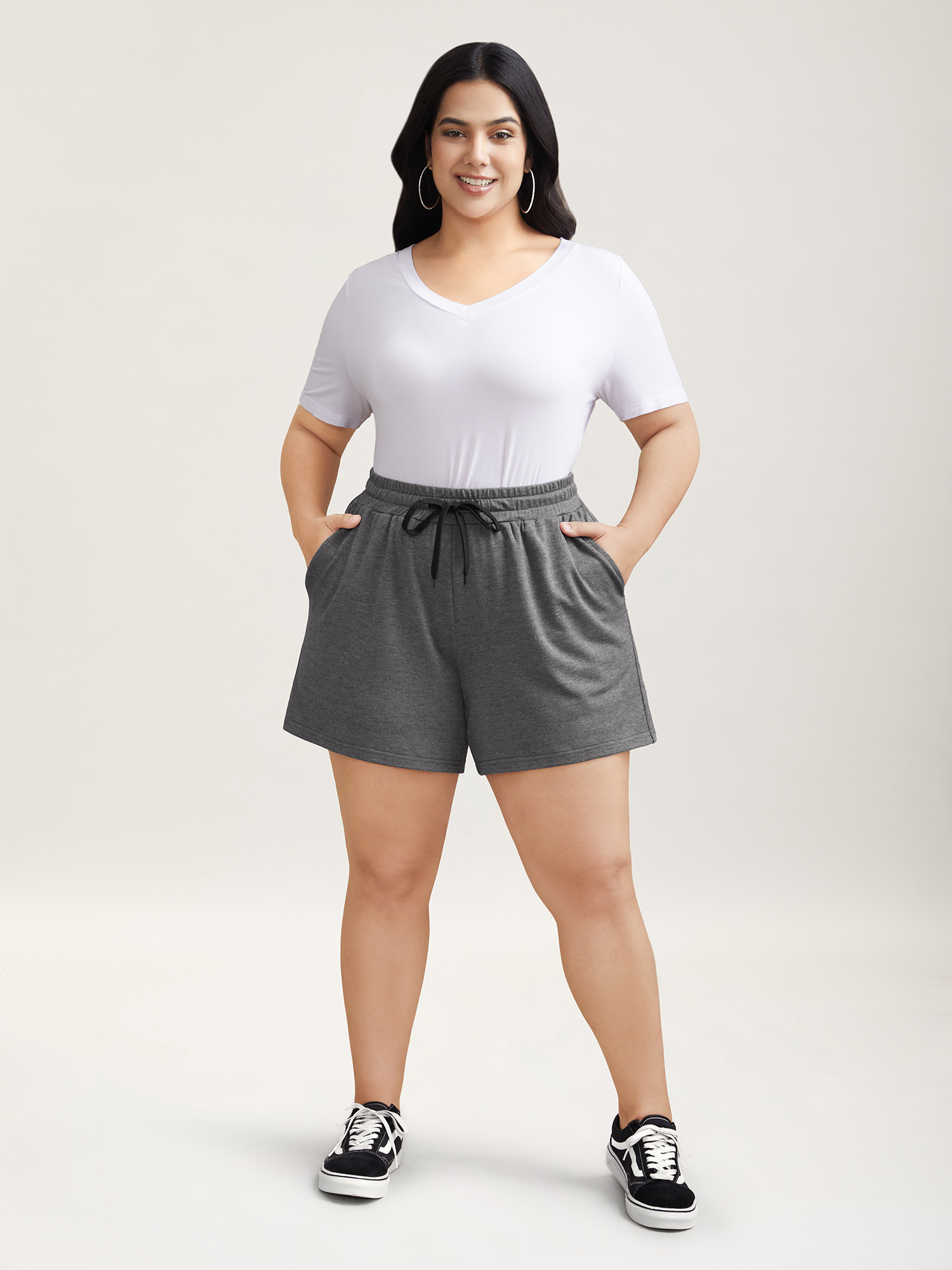 Plus Size Color Contrast Heather Straight-Leg Shorts Women DimGray Casual Contrast Loose Everyday Shorts BloomChic 12/L 