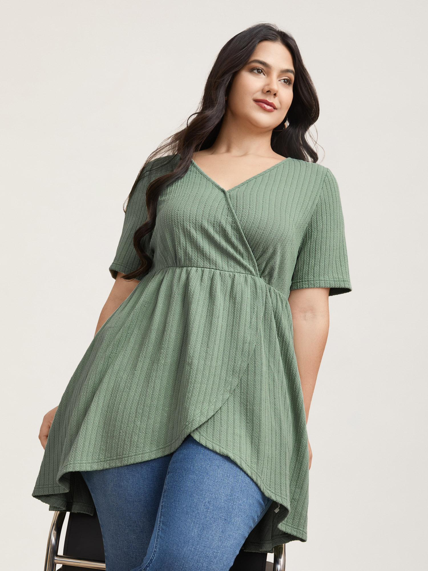 

Plus Size Textured Stretchy Wrap Style Knit Top Greenbean Overlap Collar Short sleeve Casual Jersey Tops