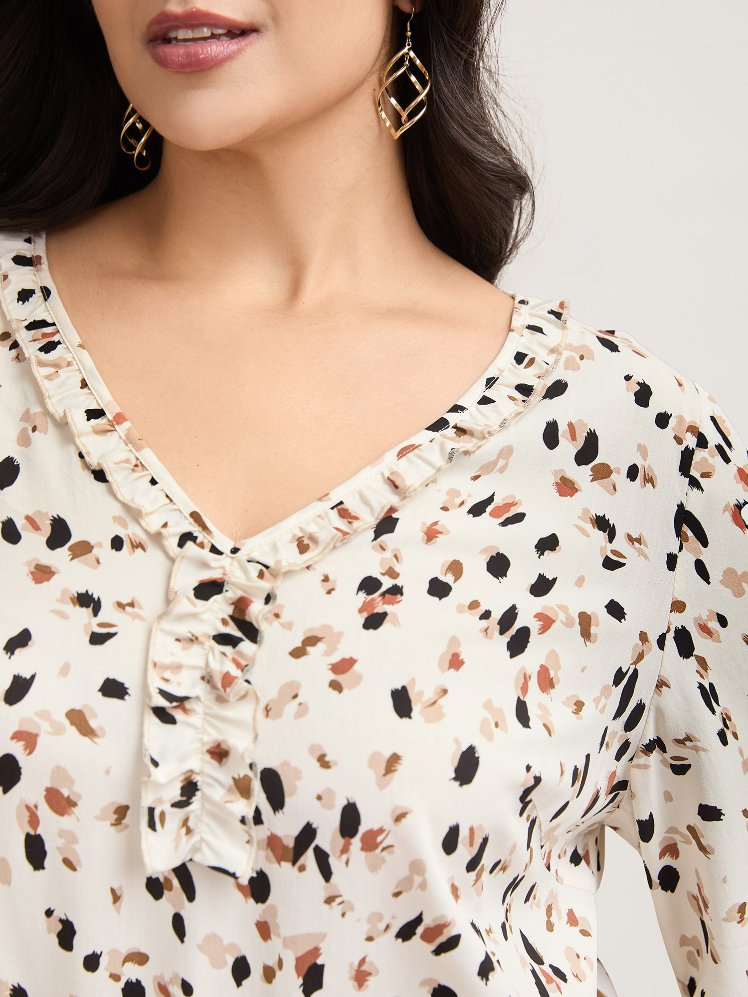 Plus Size Ivory Leopard Print Ruffled Detail Shirt Women Elegant Elbow-length sleeve V-neck Everyday Blouses BloomChic 22-24/3X 
