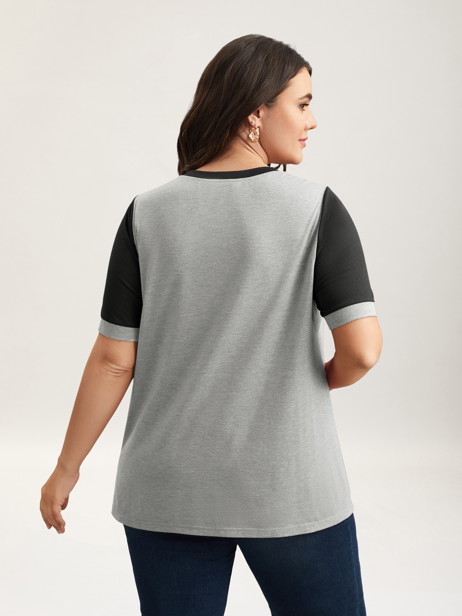 Plus Size Stretchy Scalloped Lace Color Contrast T-Shirt LightGray Women Elegant Contrast Round Neck Everyday T-shirts BloomChic 10/M 