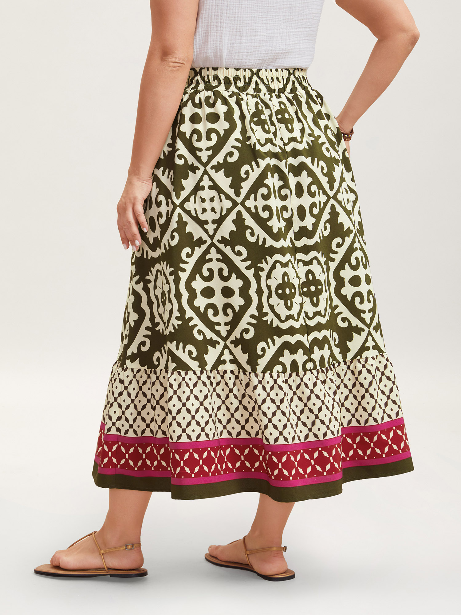 Plus Size Mixed Ornate Print Contrast Maxi Skirt Women Moss Resort Contrast Loose No stretch Slanted pocket Vacation Skirts BloomChic 26/4X 