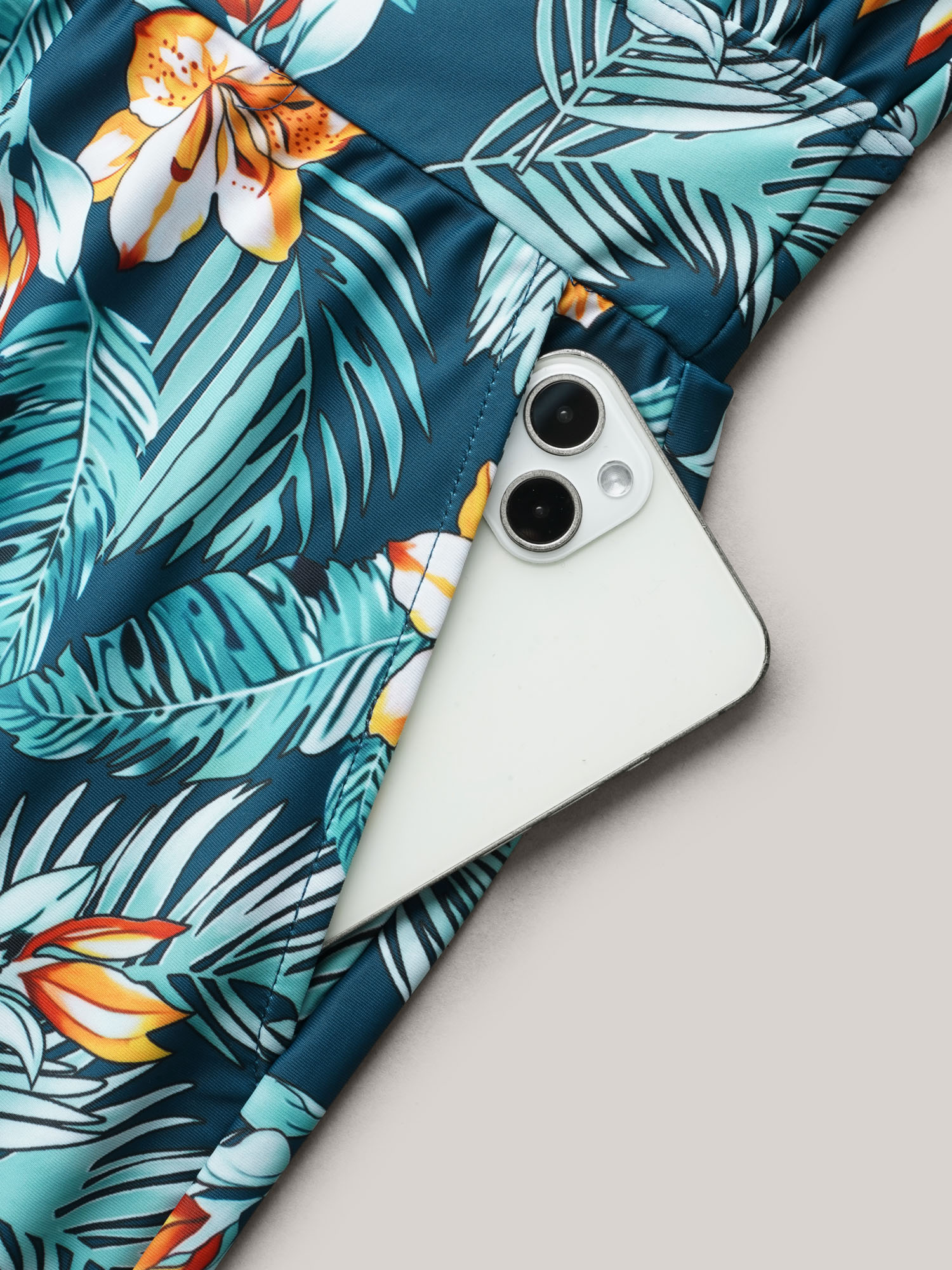 Plus Size Tropical Flower Print Pockets One-Piece Swimsuit Women`s Swimwear Indigo Beach Gathered Curve Bathing Suits High stretch One Pieces BloomChic 30/6X 