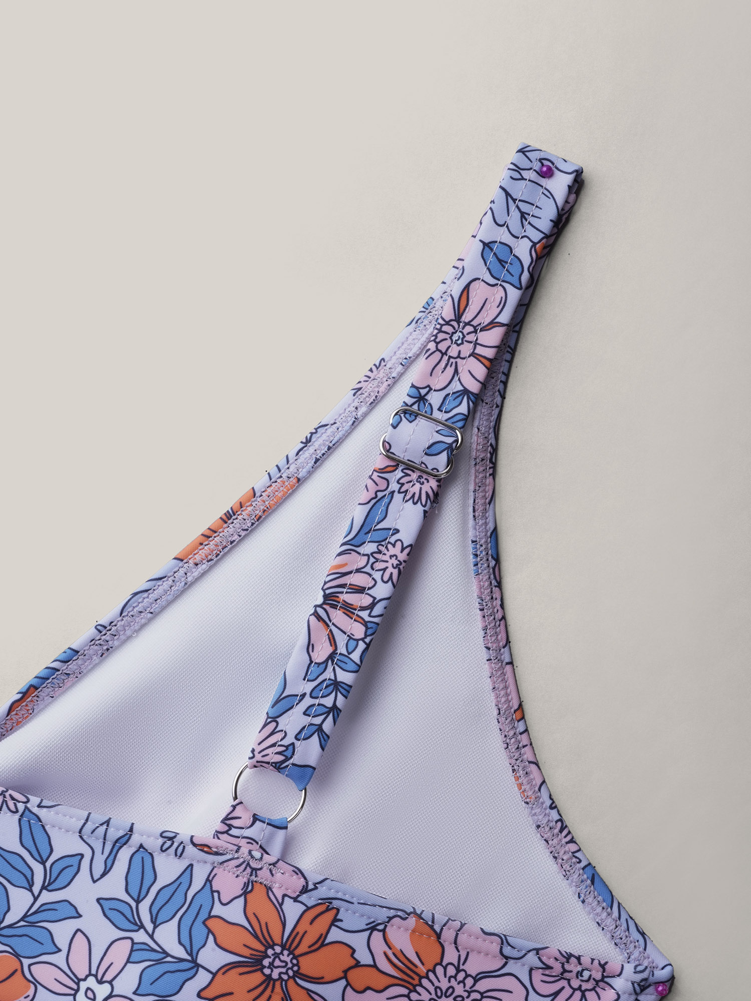 Plus Size Floral Print Tiered Ties Adjustable Swim Top Women`s Swimwear Multicolor Beach Tie knot High stretch Bodycon V-neck Curve Swim Tops BloomChic 30/6X 