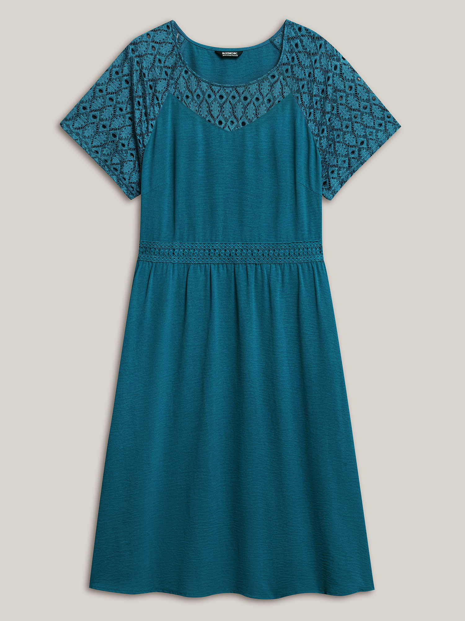 Plus Size Lace Cut-Out Raglan Sleeve Pockets Midi Dress Aegean Women Elegant Woven ribbon&lace trim Round Neck Short sleeve Curvy BloomChic 22-24/3X 