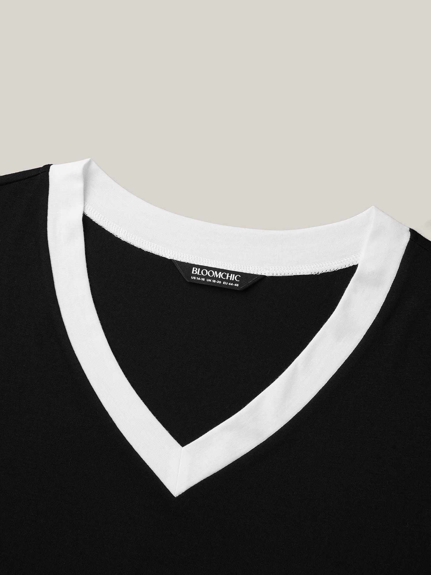 Plus Size Color-Block Stretchy V-Neck T-Shirt Black Women Casual Contrast V-neck Everyday T-shirts BloomChic 18-20/2X 