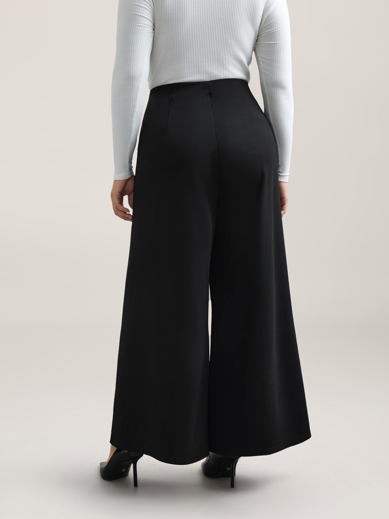 Plus Size No-Gap Waist Seamed Side Button Pants Women Black Workwear Essentials Wide Leg Mid Rise Work Pants BloomChic 14-16/1X 