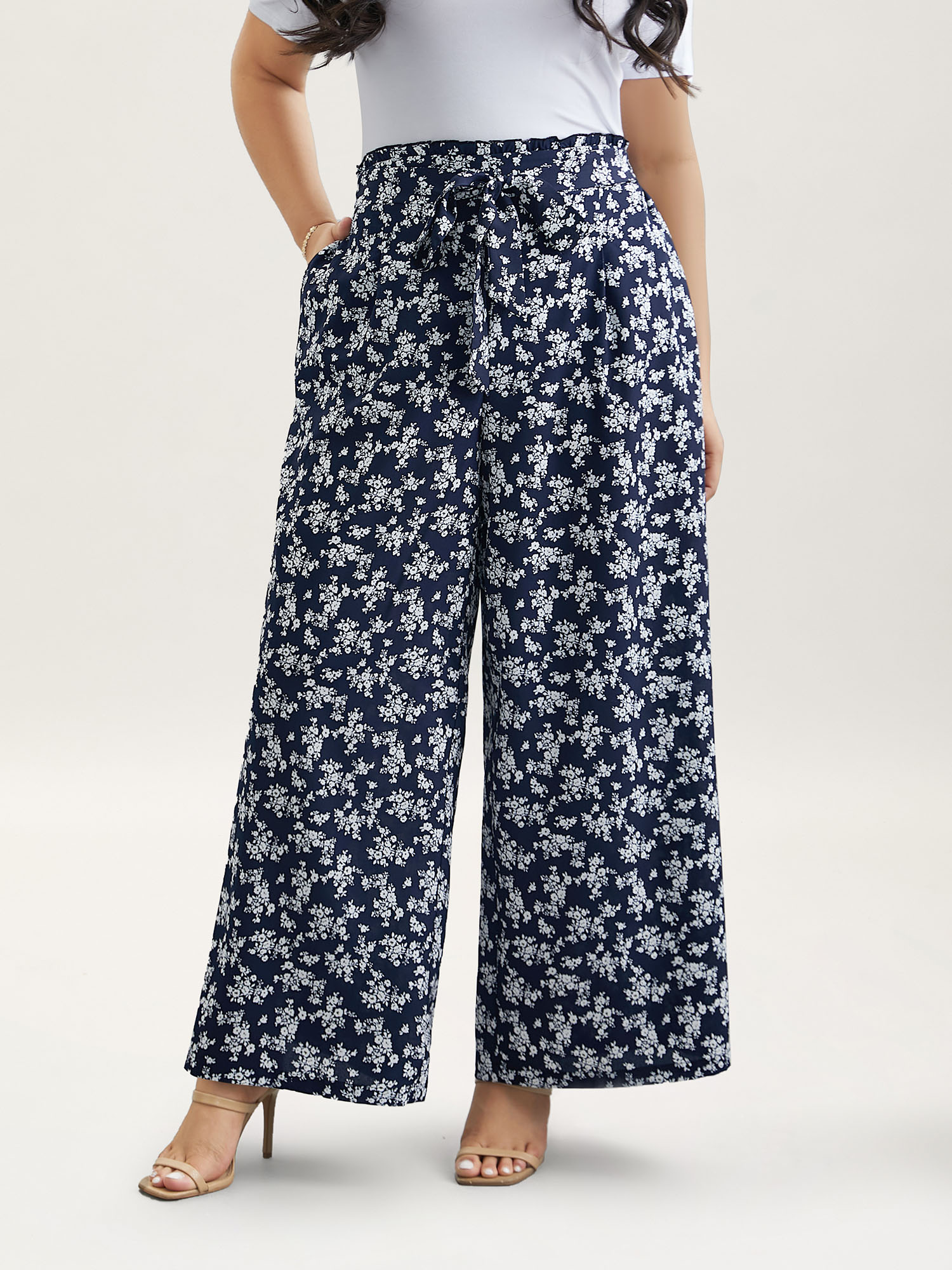 

Plus Size Floral Print Waist Stretchy Wide Leg Pants Women Indigo Casual Wide Leg Mid Rise Everyday Pants BloomChic