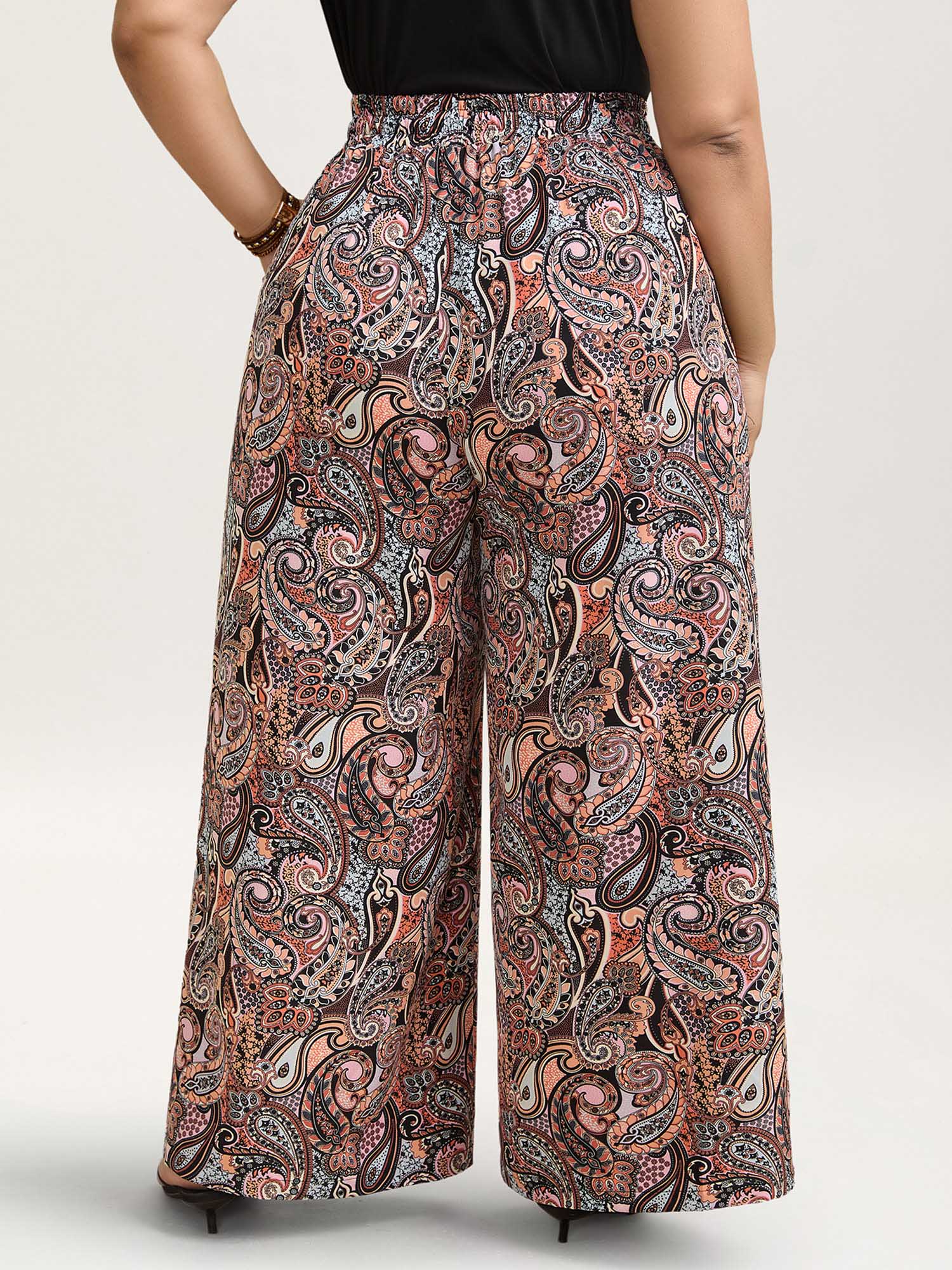 Plus Size Paisley Print Drawstring Wide-Leg Pants Women Multicolor Resort Wide Leg Mid Rise Vacation Pants BloomChic 30/6X 