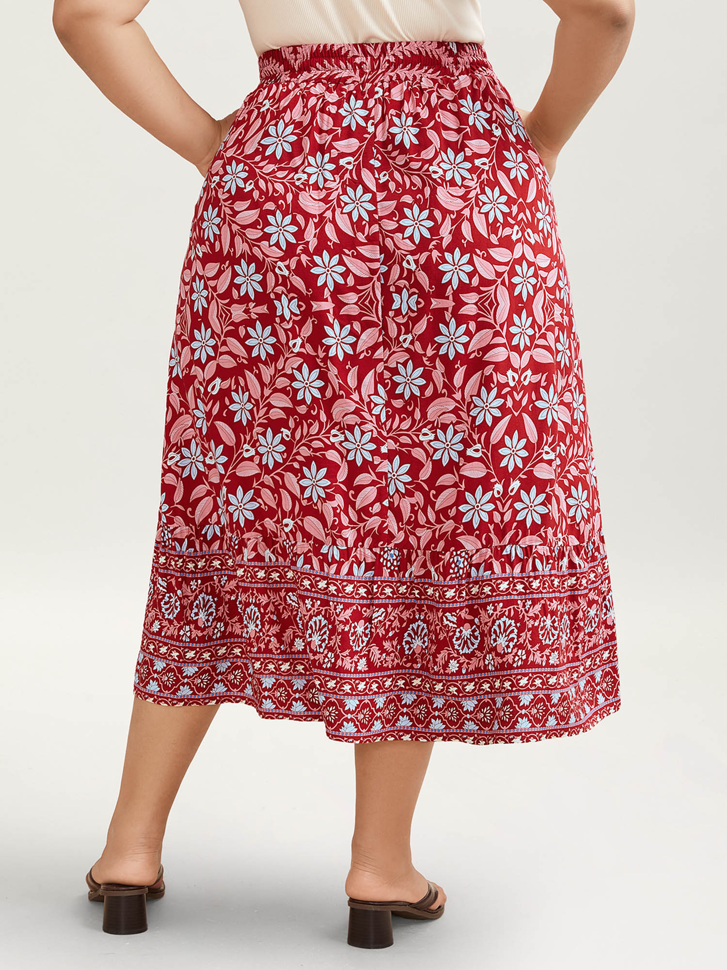 Plus Size Spring Floral Fusion Panelled Tiered Skirt Women Russet Resort Patchwork Low stretch Slanted pocket Vacation Skirts BloomChic 30/6X 