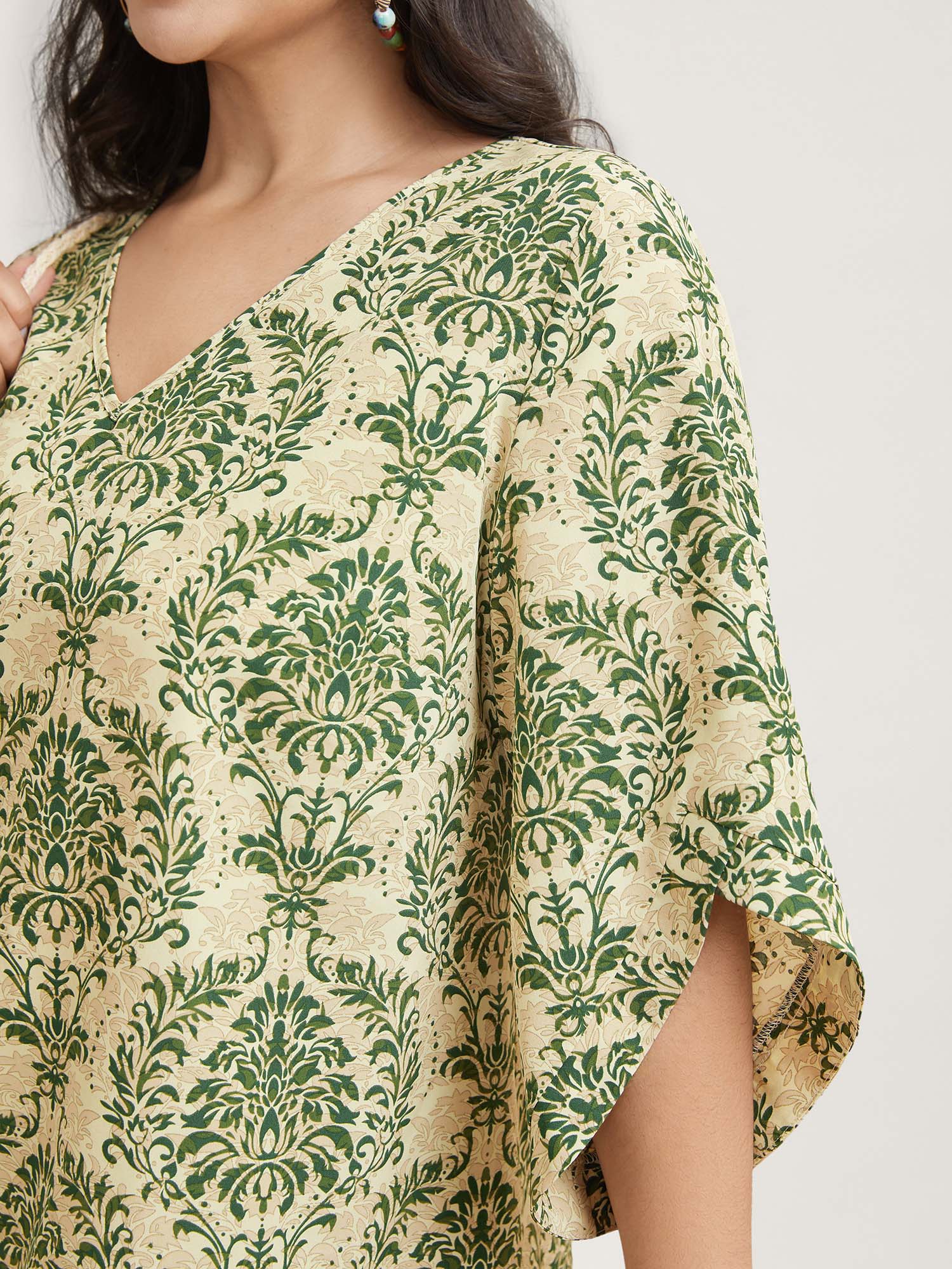 Plus Size Moss Damask Print Flared Sleeve V-Neck Shirt Women Resort Elbow-length sleeve V-neck Vacation Blouses BloomChic 14-16/1X 