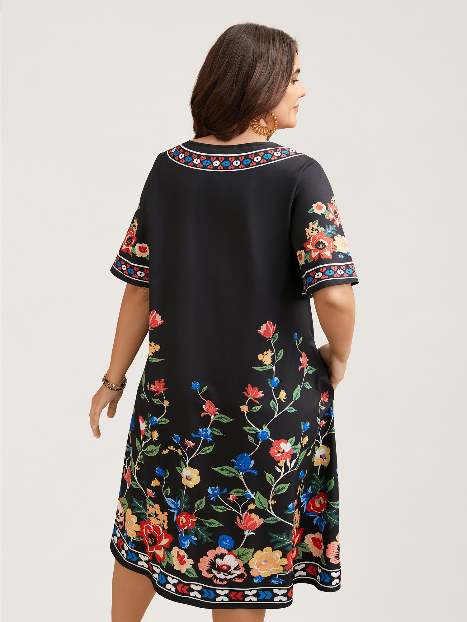 Plus Size Boho Print V-Neck Flared Sleeve Midi Dress Black Women Resort Non V-neck Short sleeve Curvy BloomChic 18-20/2X 