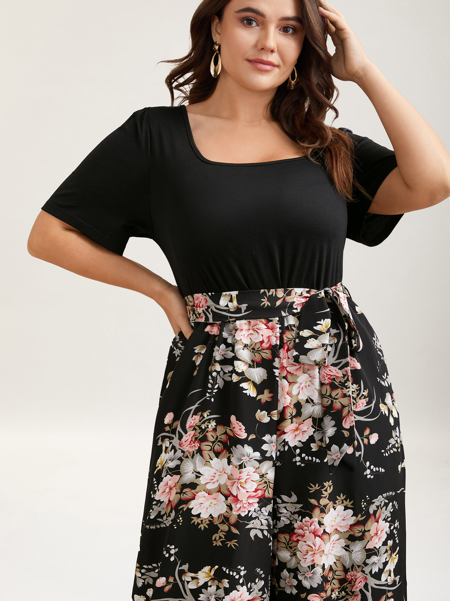 Plus Size Black Color Contrast Belted Panel Pockets Jumpsuit Women Elegant Short sleeve Square Neck Everyday Loose Jumpsuits BloomChic 30/6X 