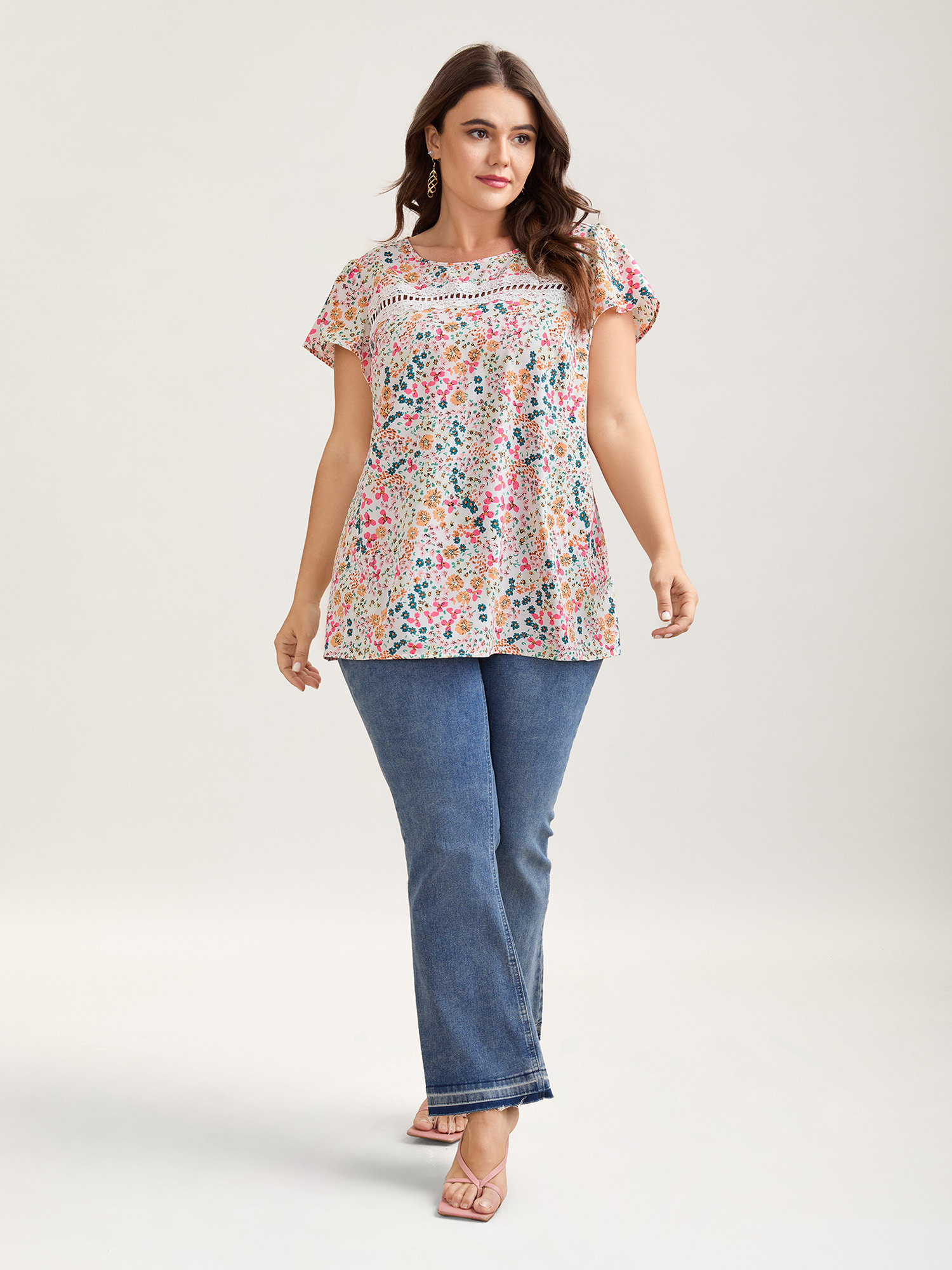 Plus Size WhiteSmoke Multi-Color Floral Print Lace Spliced Blouse Women Elegant Cap Sleeve Round Neck Everyday Blouses BloomChic 10/M 