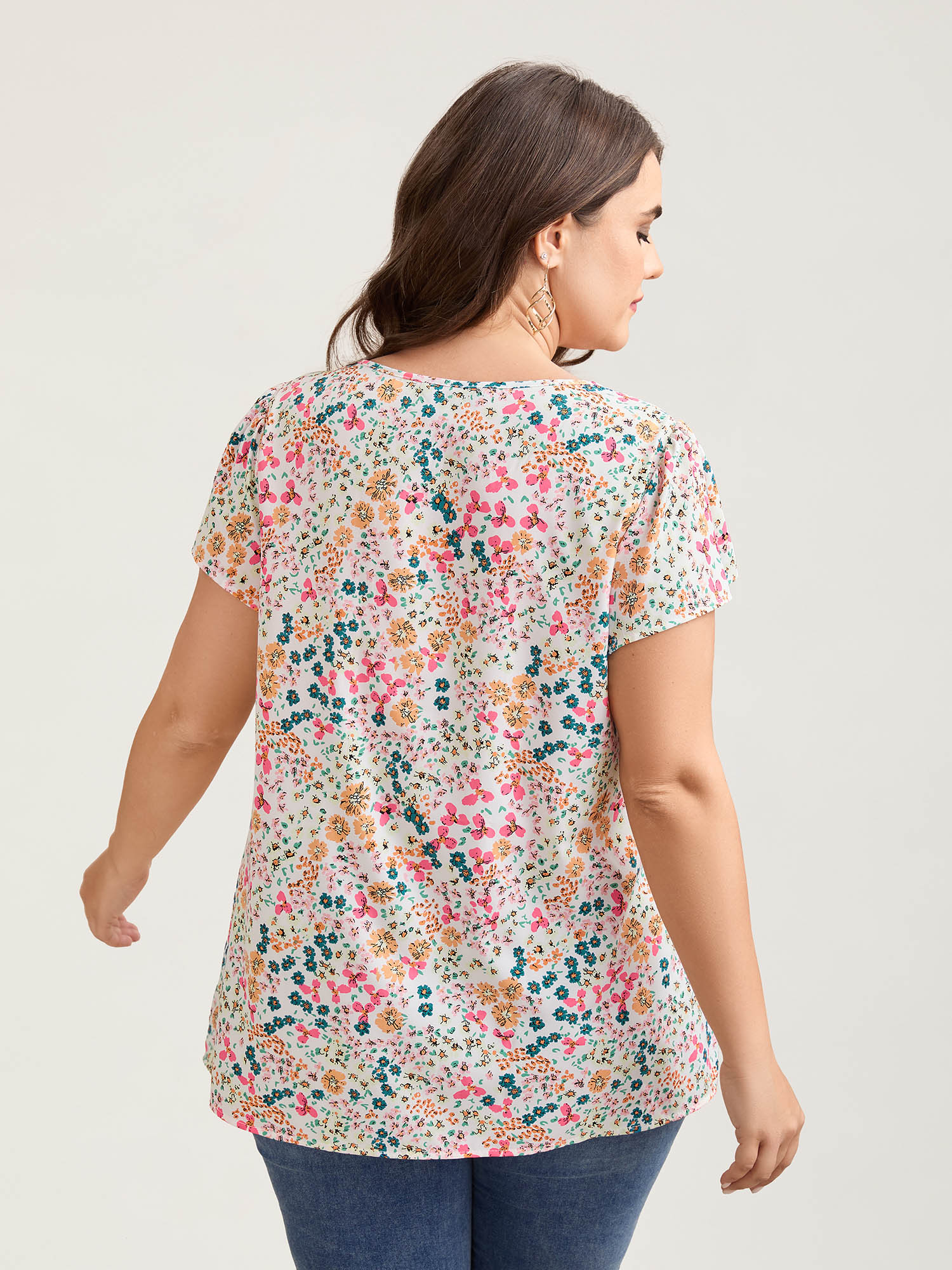 Plus Size WhiteSmoke Multi-Color Floral Print Lace Spliced Blouse Women Elegant Cap Sleeve Round Neck Everyday Blouses BloomChic 10/M 
