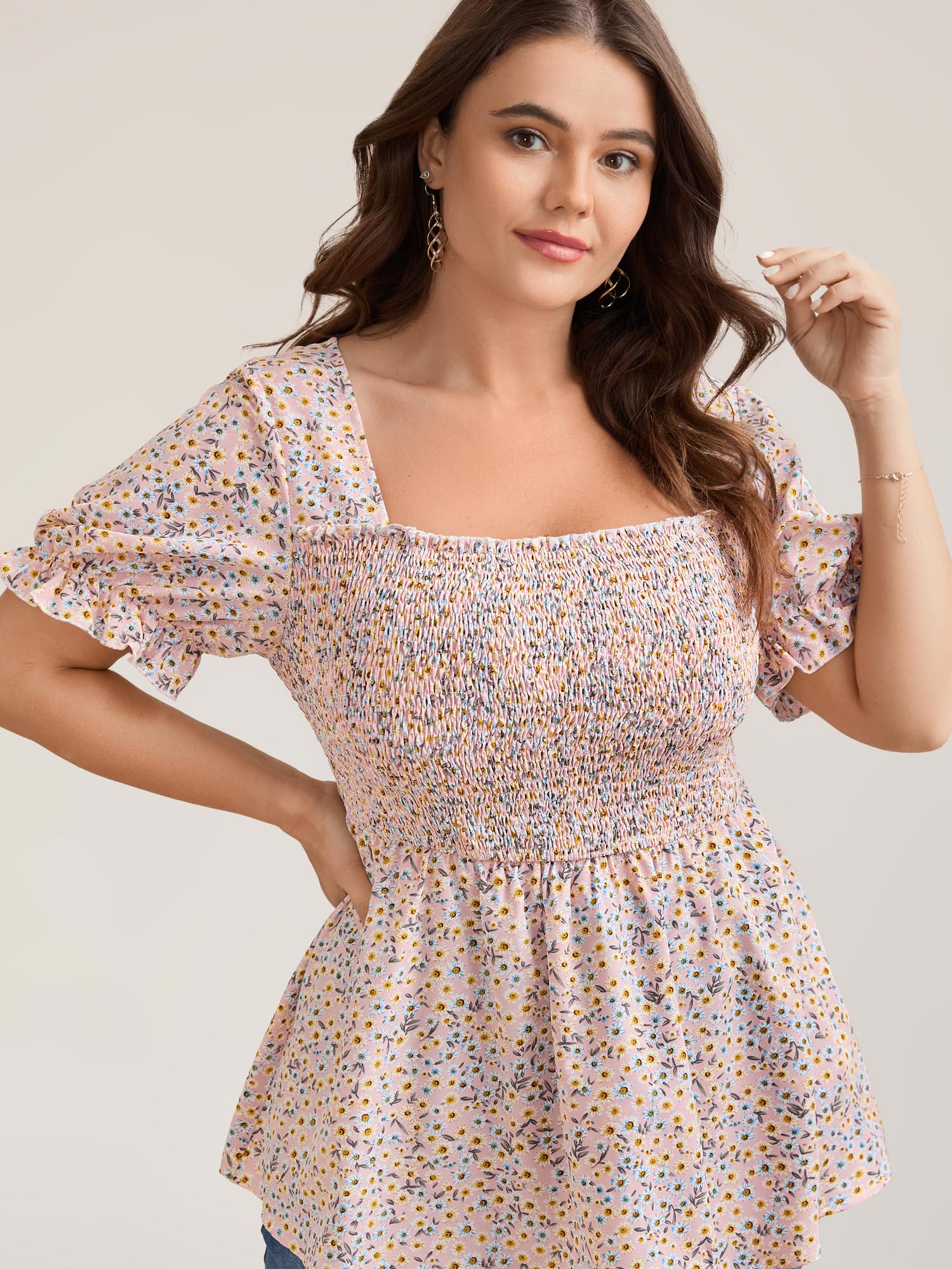 

Plus Size MistyRose Floral Print Shirred Bodice Peplum Top Women Elegant Short sleeve Square Neck Everyday Blouses BloomChic