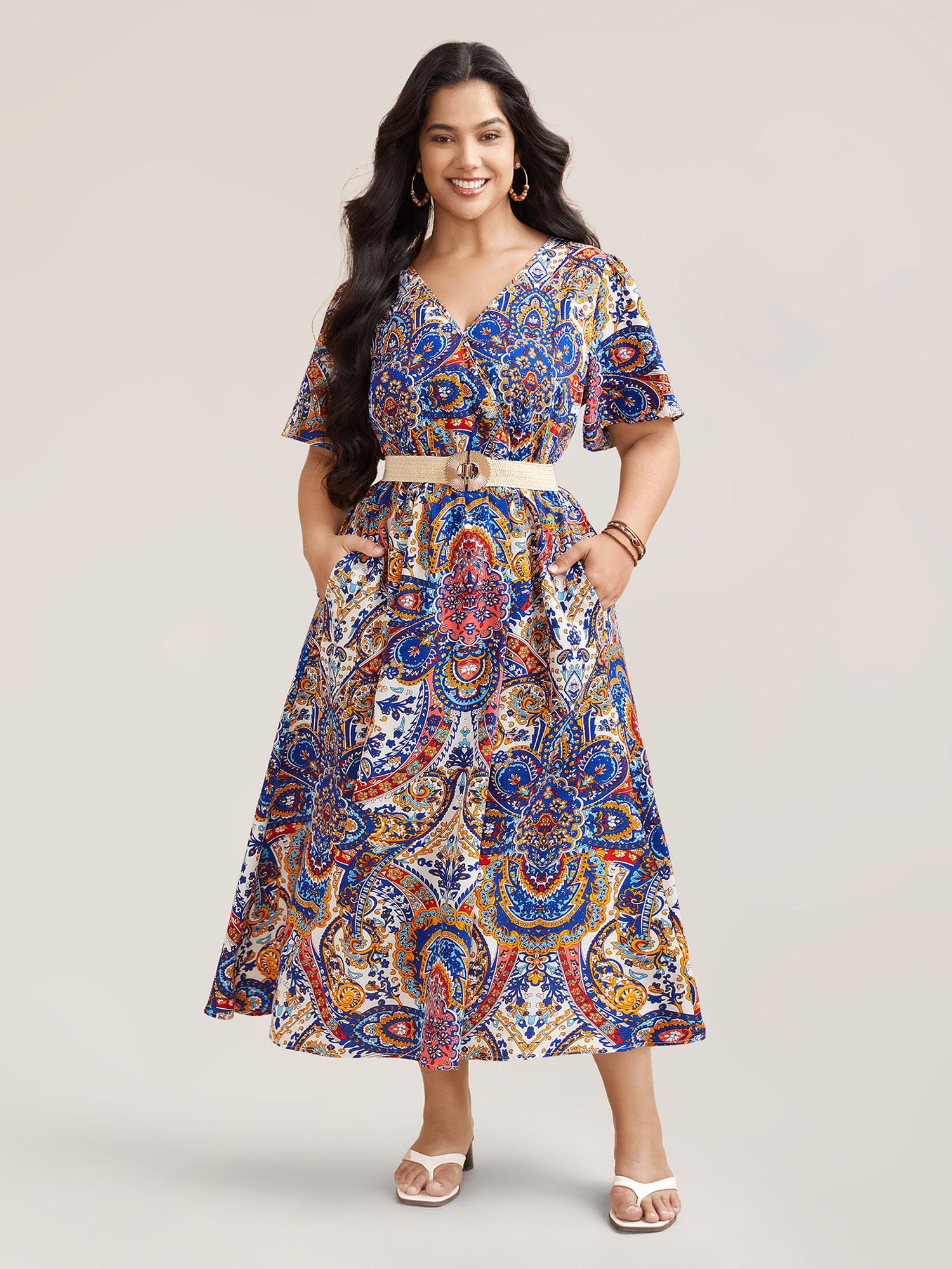 

Plus Size Paisley Print Pockets Surplice Neck Midi Dress Mediumblue Women Resort Non Overlap Collar Short sleeve Curvy BloomChic