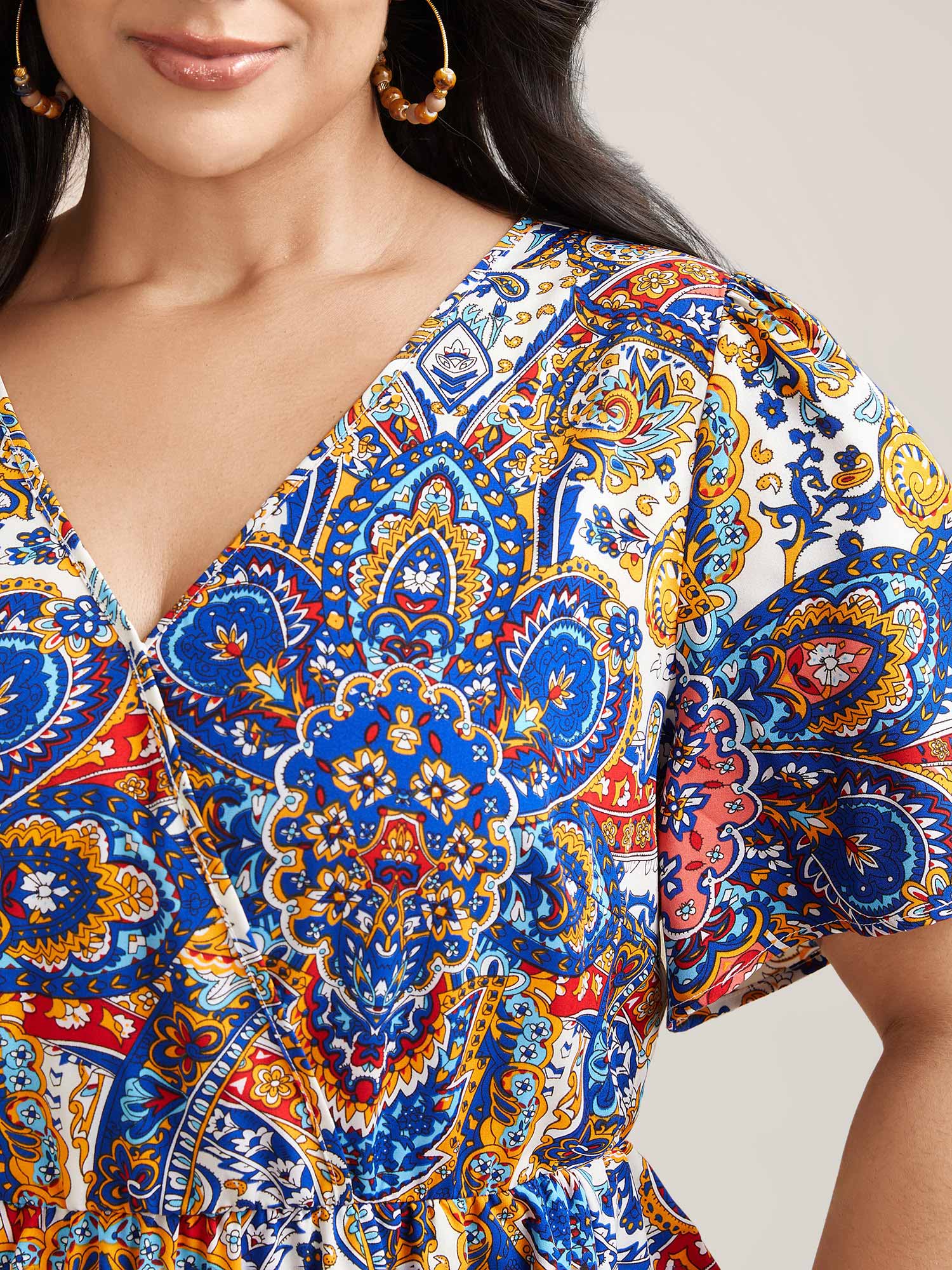 Plus Size Paisley Print Pockets Surplice Neck Midi Dress Mediumblue Women Resort Non Overlap Collar Short sleeve Curvy BloomChic 22-24/3X 