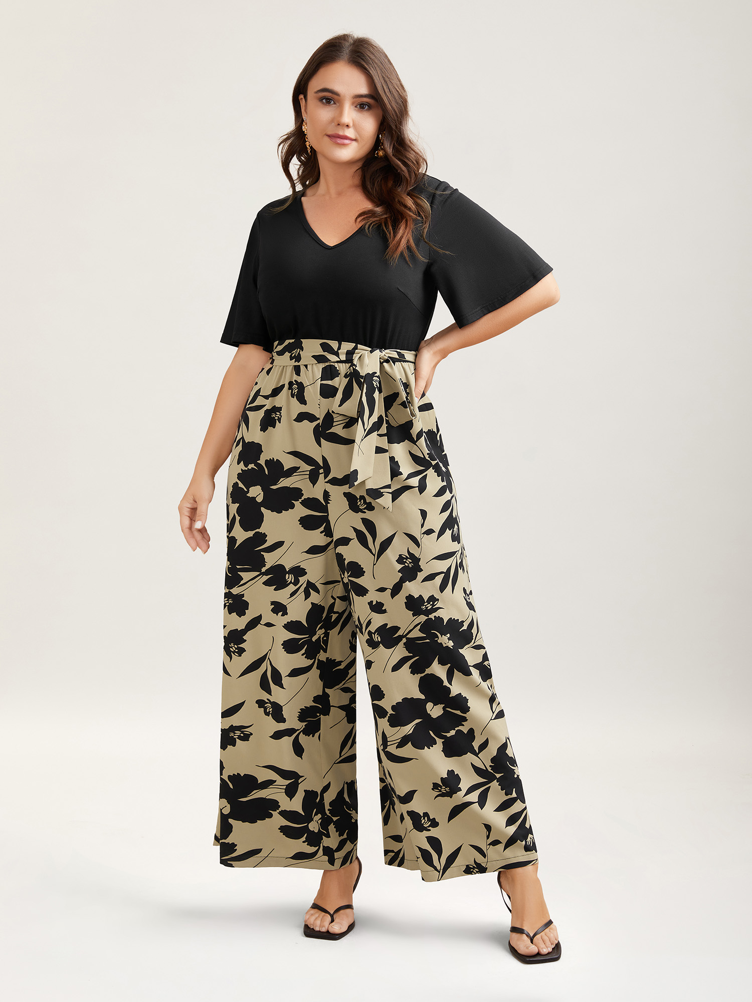 Plus Size Tan Floral Print Spliced Belted Wide-Leg Jumpsuit Women Elegant Short sleeve V-neck Everyday Loose Jumpsuits BloomChic 30/6X 