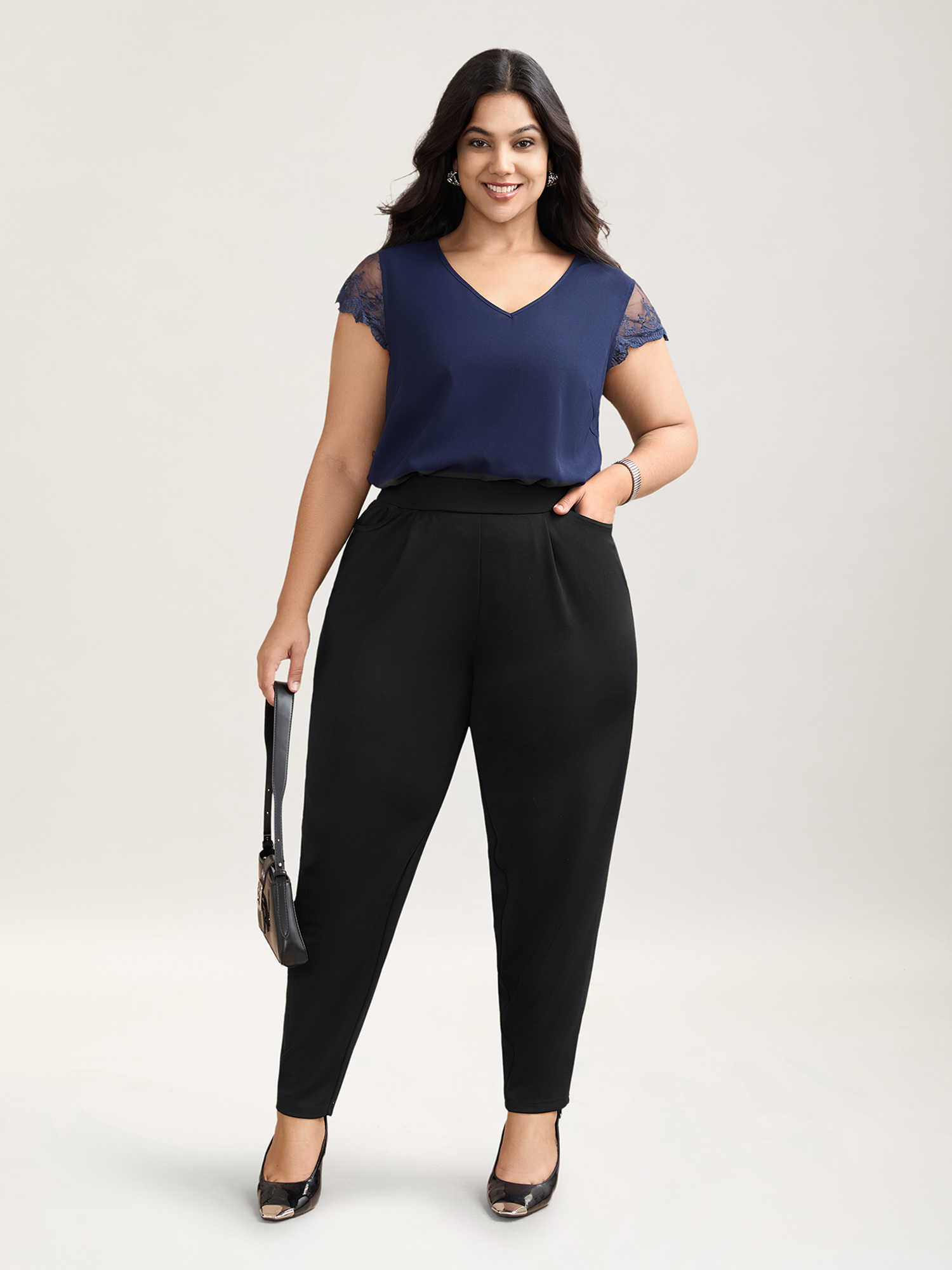 Plus Size Pleated Stretchy Waist Skinny-Fit Pants Women Black Workwear Essentials Bodycon Mid Rise Work Pants BloomChic 22-24/3X 