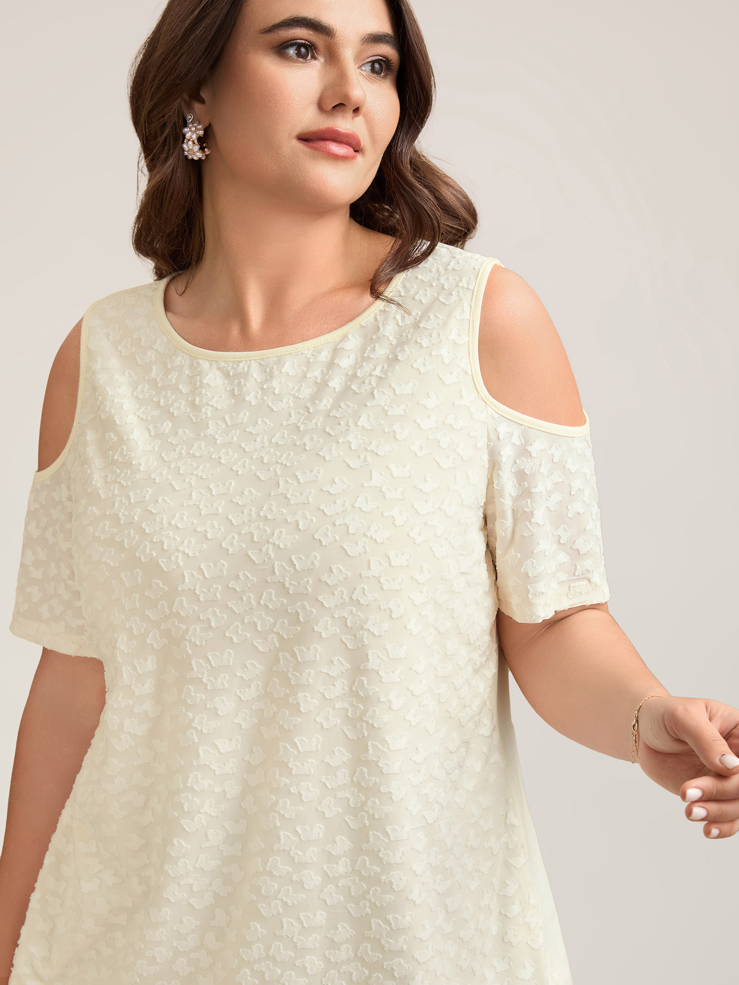 

Plus Size Textured Off-Shoulder Lined T-Shirt Beige Women Elegant Texture Round Neck Everyday T-shirts BloomChic