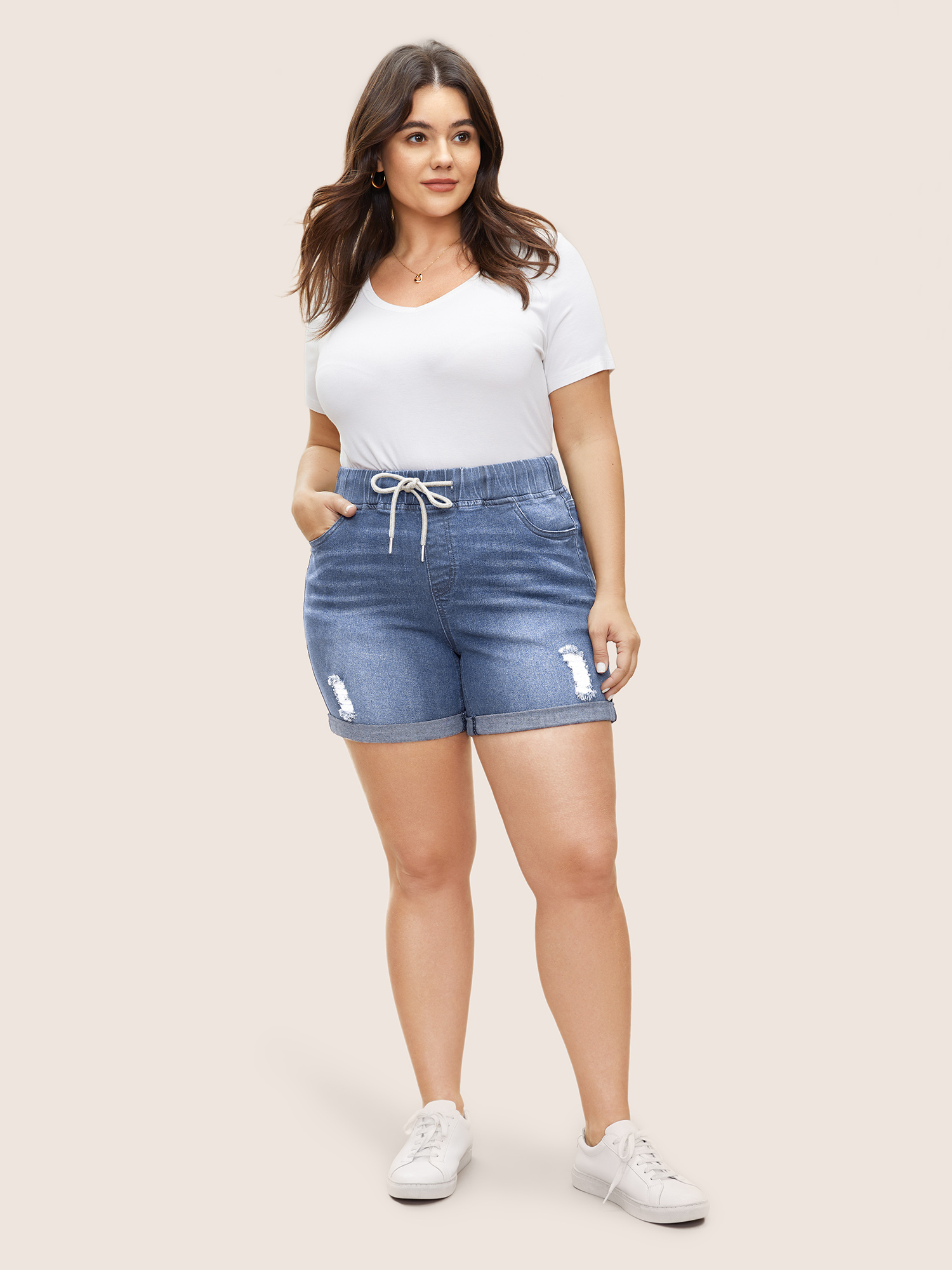 Plus Size Distressed Drawstring Roll Hem Denim Shorts Women LightBlue Drawstring High stretch Everyday Slanted pocket Casual Denim Shorts BloomChic 18/2X 