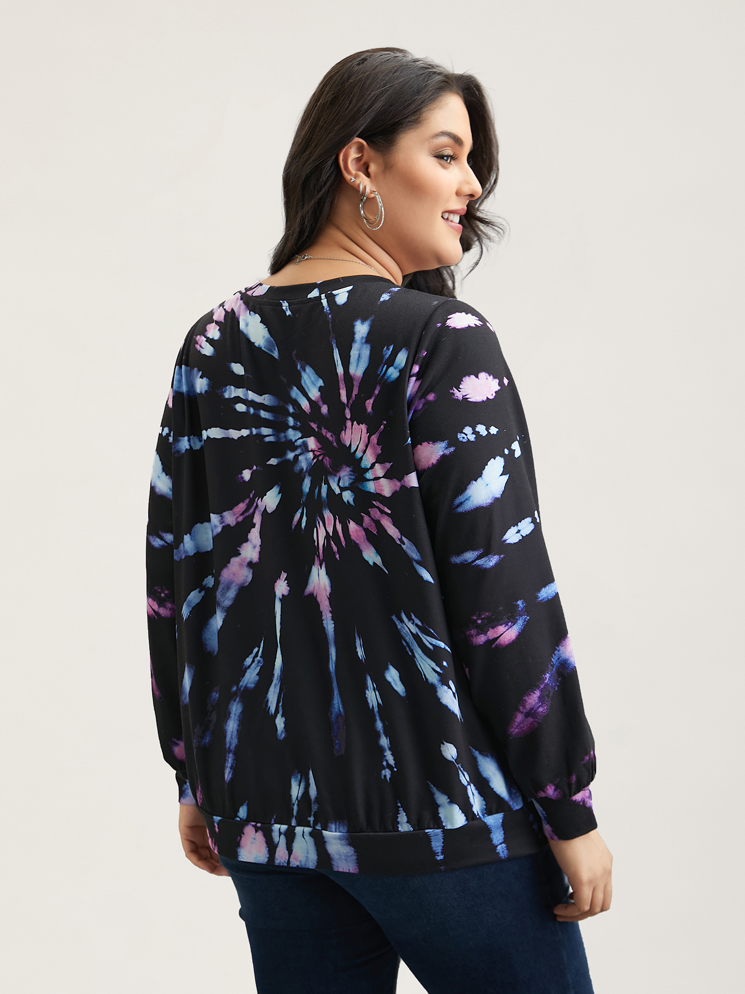 Plus Size Tie-Dye Stretchy Crew Neck Sweatshirt Women Black Casual Contrast Round Neck Everyday Sweatshirts BloomChic 30/6X 
