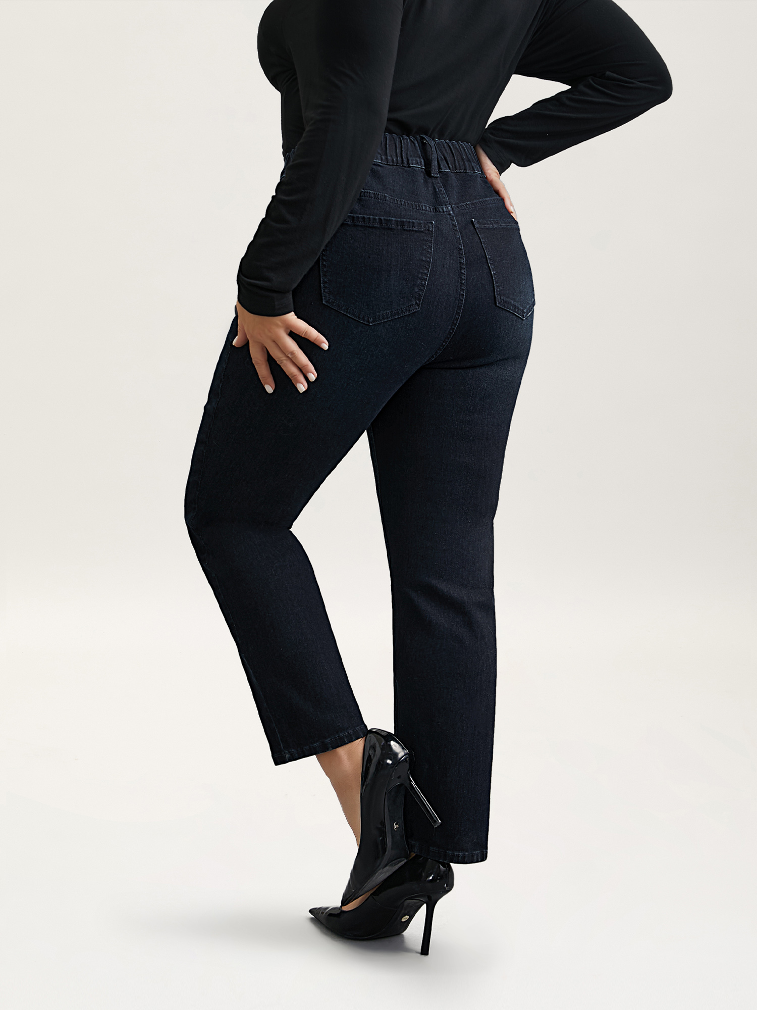 Plus Size Whiskered Mid-Rise Skinny-Fit Jeans Women Denimcharcoal Elegant Button Medium stretch Slanted pocket Jeans BloomChic 12/L 