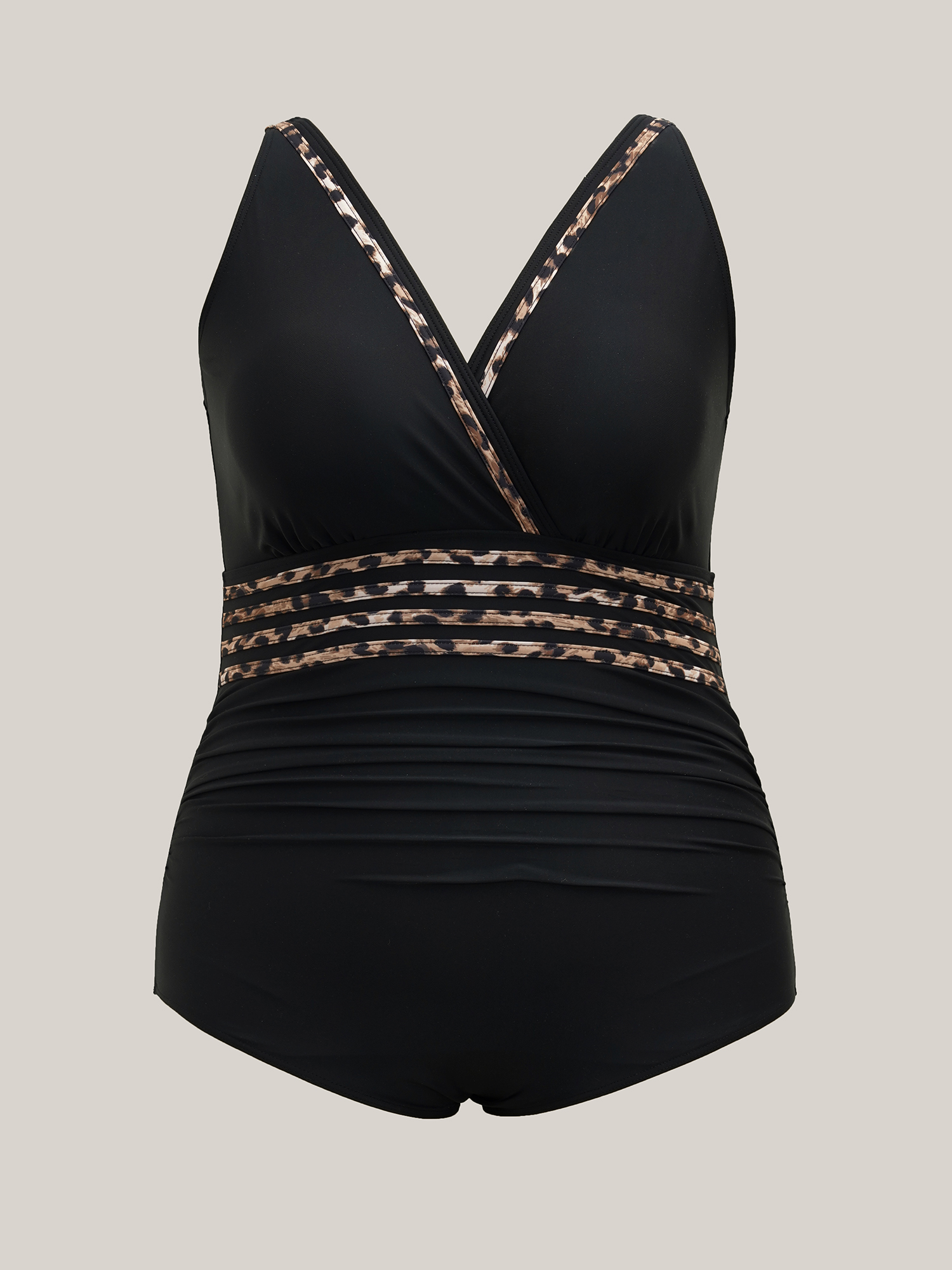 Plus Size Leopard Print Ruched One-Piece Swimsuit Women`s Swimwear Black Beach Gathered Curve Bathing Suits High stretch One Pieces BloomChic 10/M 
