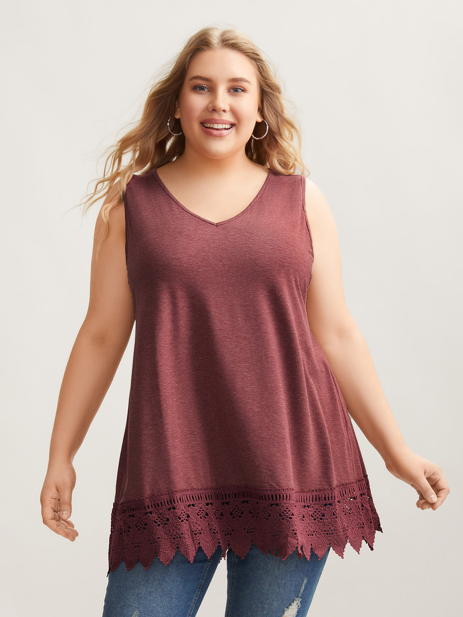 

Plus Size Heathered Stretchy Lace Hem Sleeveless Top Women Russet Elegant Patchwork V-neck Everyday Tank Tops Camis BloomChic