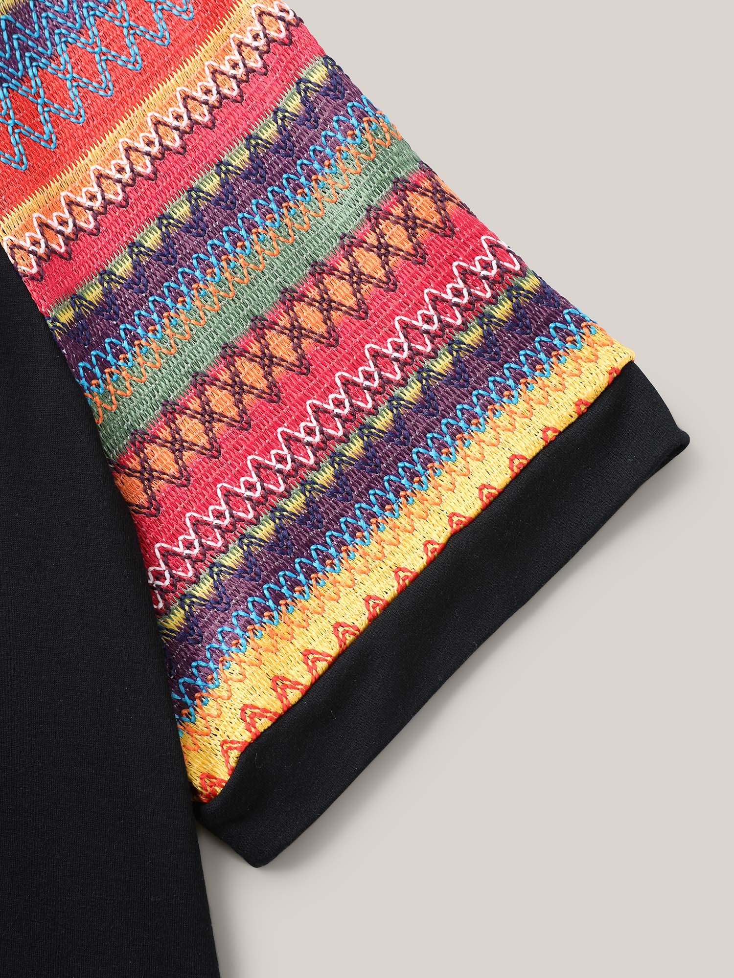 Plus Size Multi-Color Striped Sleeve Spliced T-Shirt Black Women Casual Contrast Round Neck Everyday T-shirts BloomChic 10/M 