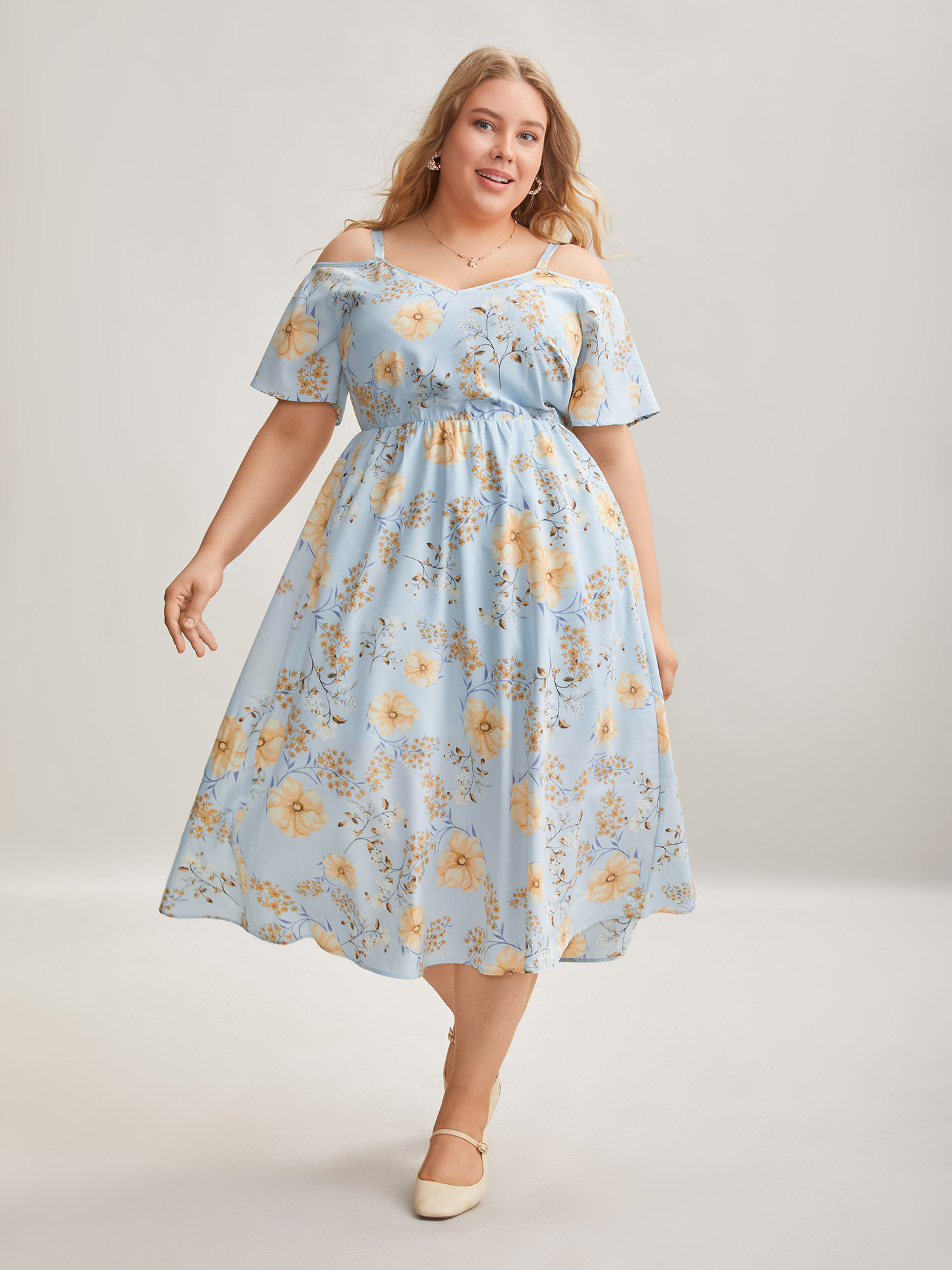 

Plus Size Floral Print Cold-Shoulder Pockets Midi Dress LightBlue Women Elegant Non Heart neckline Short sleeve Curvy BloomChic