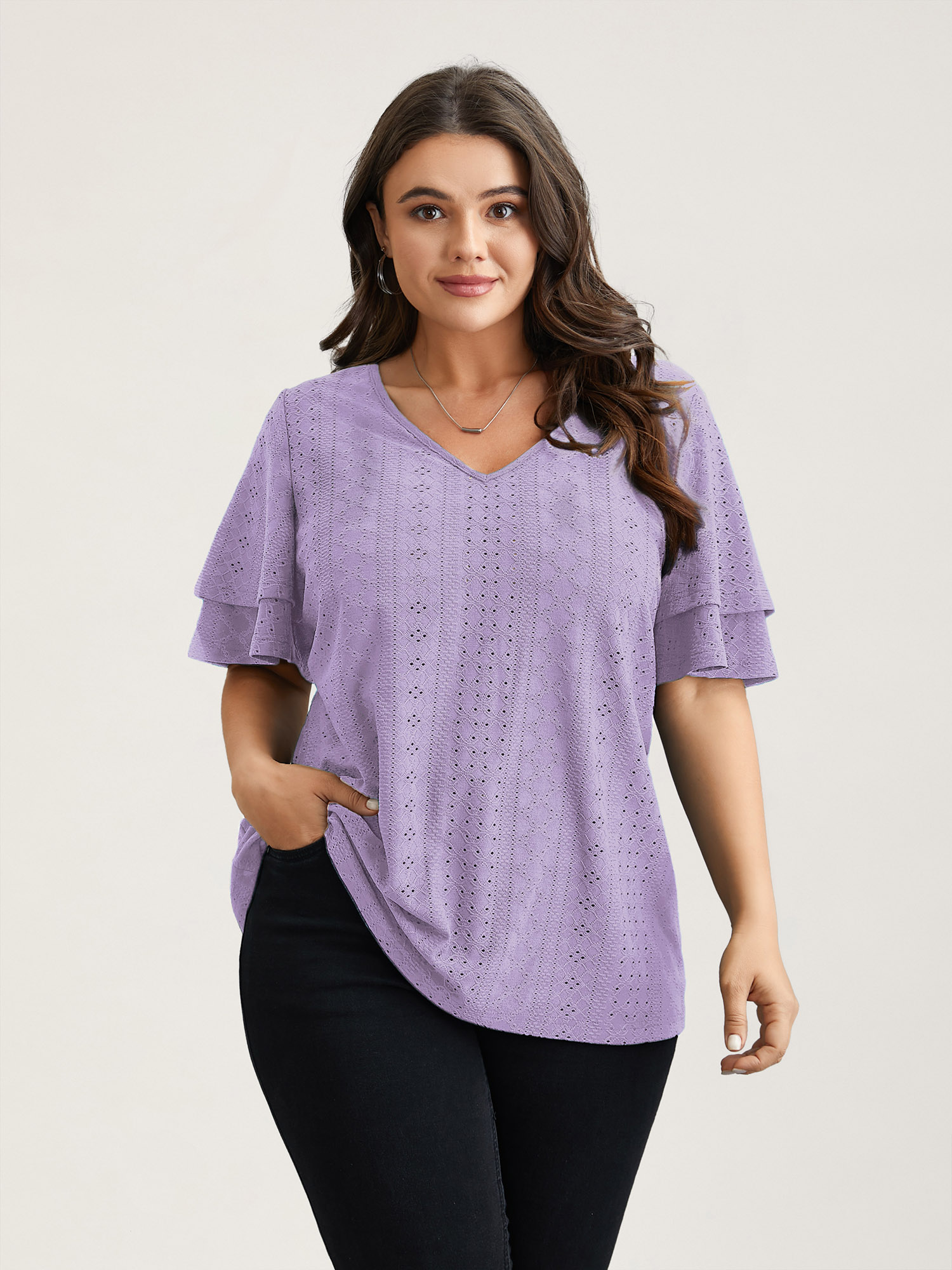 

Plus Size Jacquard Textured Lotus Leaf Sleeve Top Lilac V-neck Short sleeve Elegant Jersey Tops