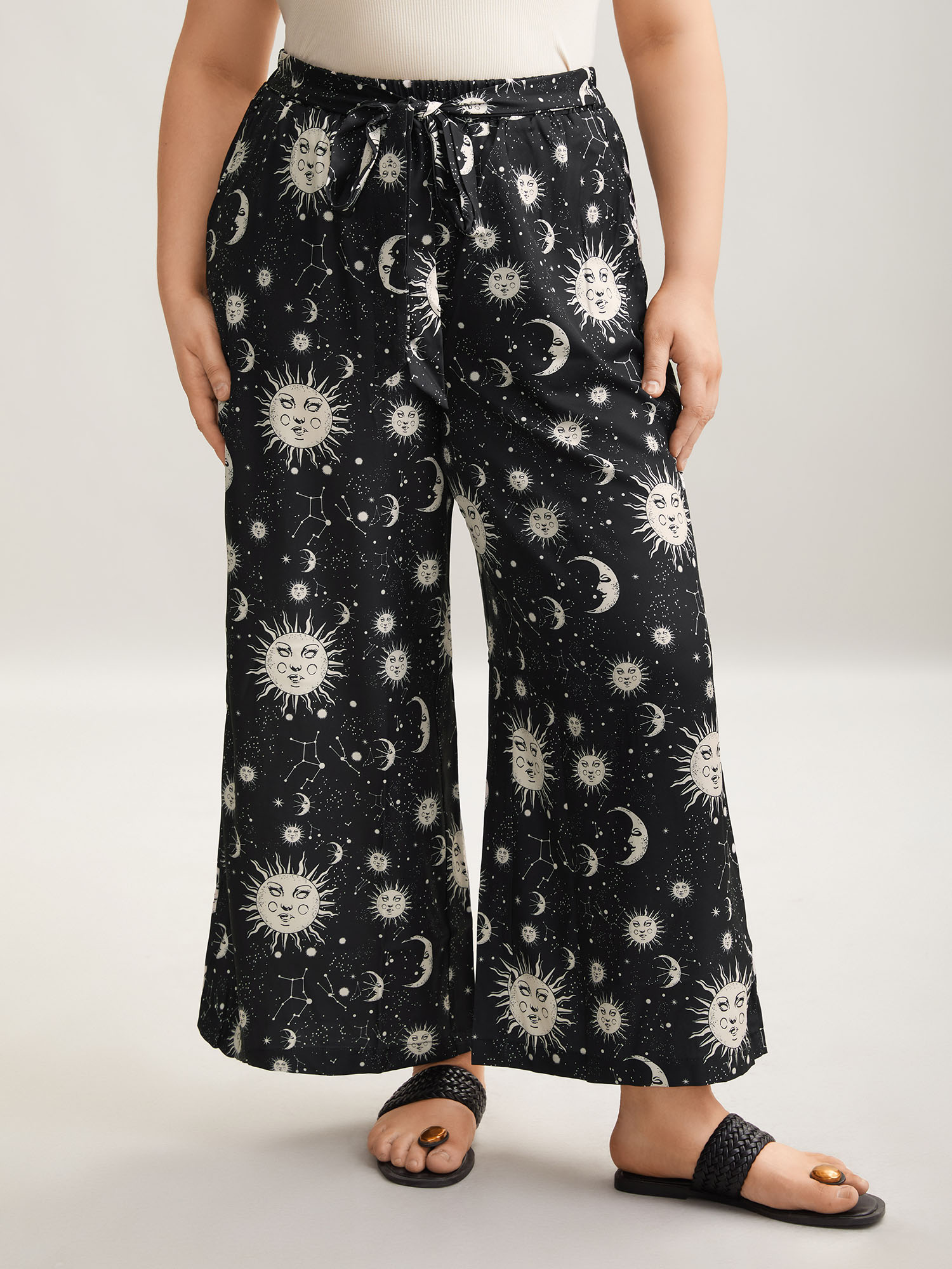 Plus Size Silhouette Floral Print Ties Side Seam Pocket Pants Women BlackFlower Elegant Wide Leg High Rise Everyday Pants BloomChic 18-20/2X 