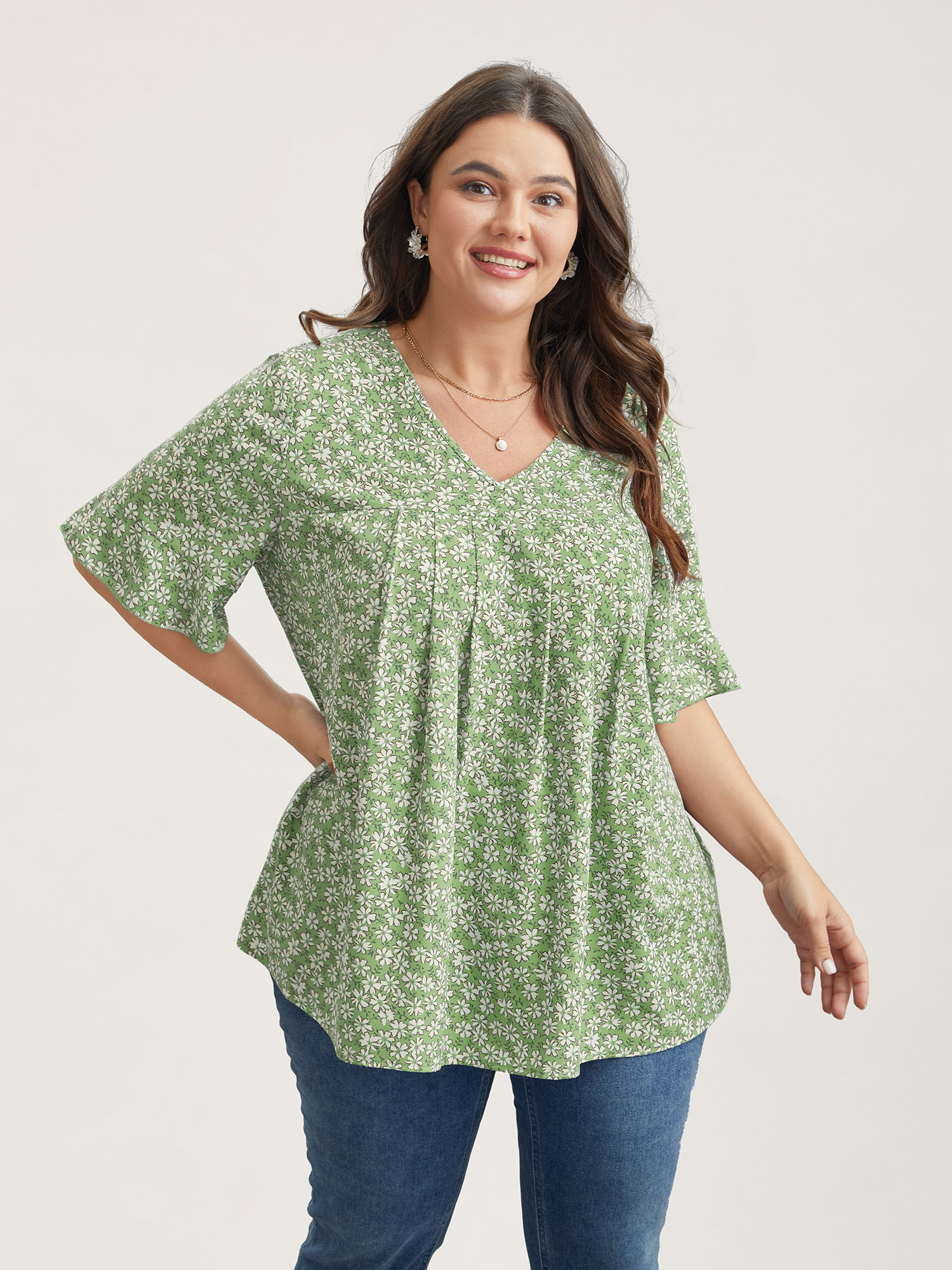 

Plus Size LightGreen Ditsy Floral Pleated Flared Sleeve Shirt Women Elegant Half Sleeve V-neck Everyday Blouses BloomChic