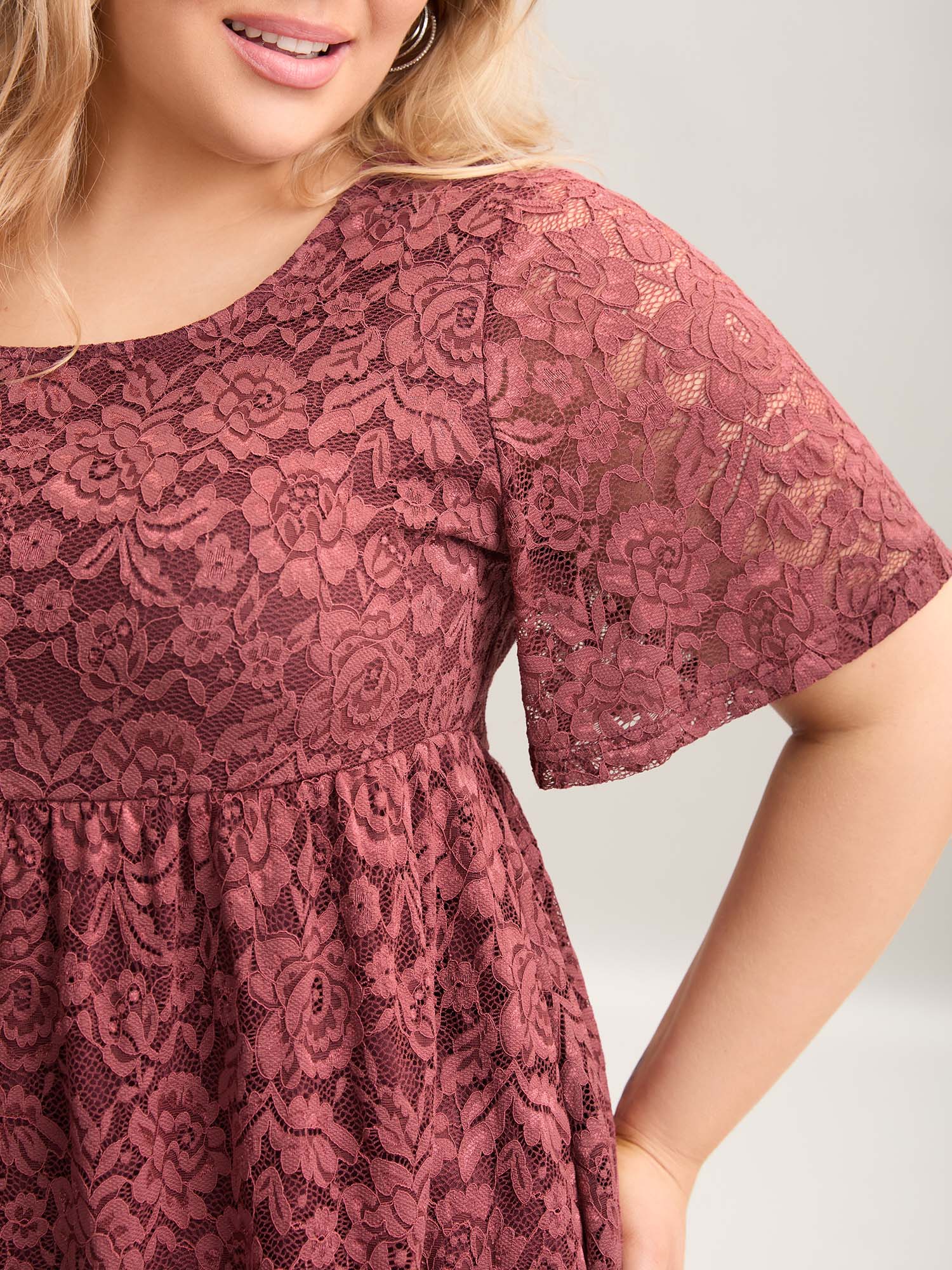Plus Size Lace Round Neck Babydoll Top Russet Women Casual Gathered Round Neck Bodycon Everyday T-shirts BloomChic 14-16/1X 