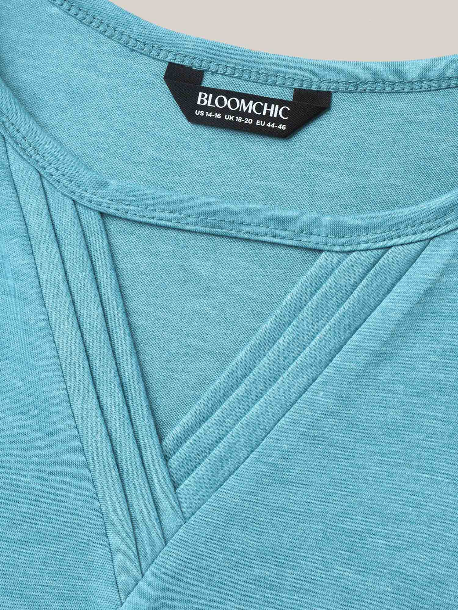 Plus Size Heathered Split Neck Curvy-Fit T-Shirt Teal Women Casual Pleated Notched collar Everyday T-shirts BloomChic 30/6X 