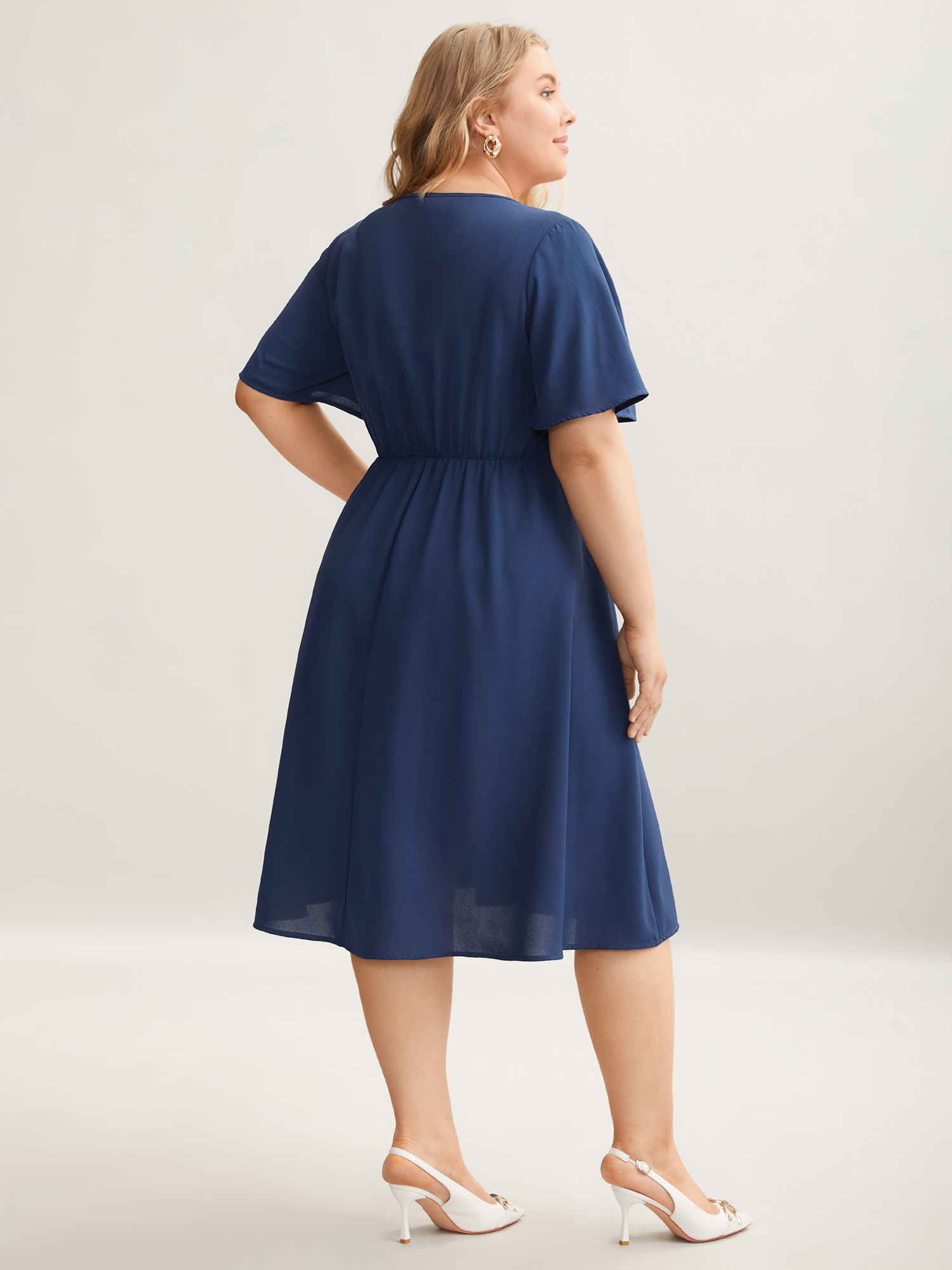 

Plus Size Neck Cut-Out Pearl Button Pleated Dress Navy Women At the Office Beaded V-neck Short sleeve Curvy BloomChic