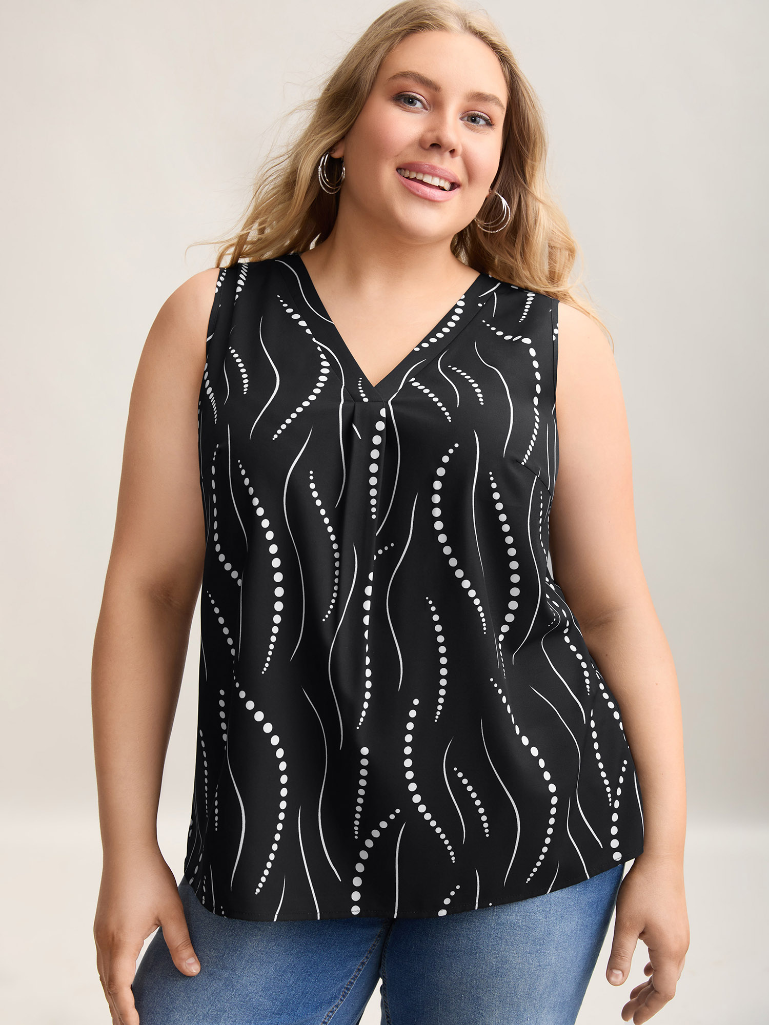 

Plus Size Geometric Print Pleated Front Sleeveless Top Women Black Casual Pleated V-neck Everyday Tank Tops Camis BloomChic