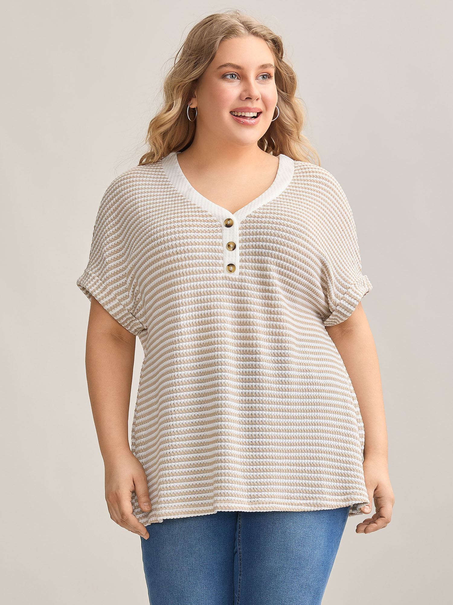 

Plus Size Striped Half Placket Waffle T-Shirt Apricot Women Casual Texture V-neck Everyday T-shirts BloomChic